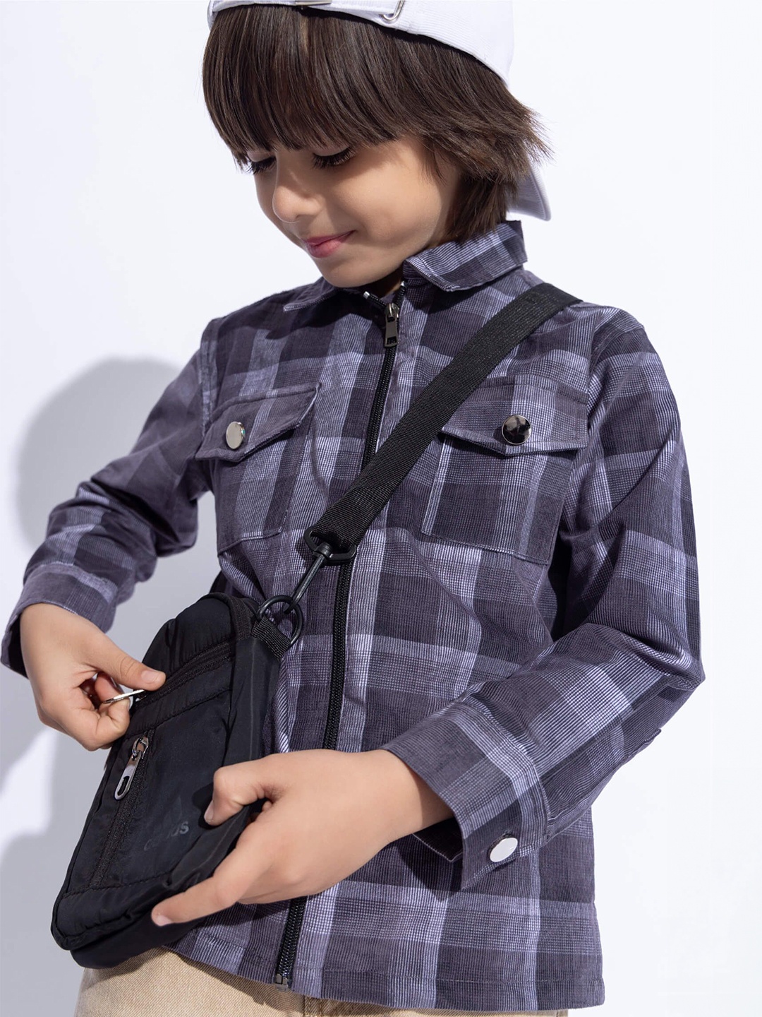 

taffykids Boys Comfort Opaque Checked Casual Shirt, Grey