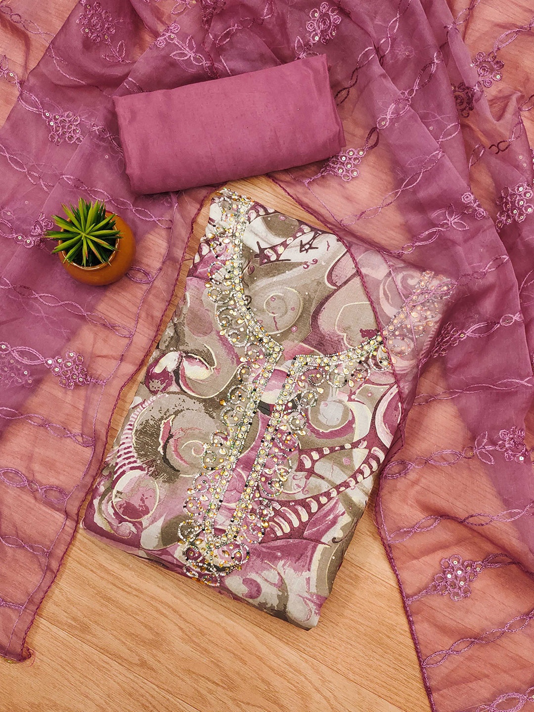 

SHADOW & SAINING Printed Pure Cotton Unstitched Dress Material, Pink