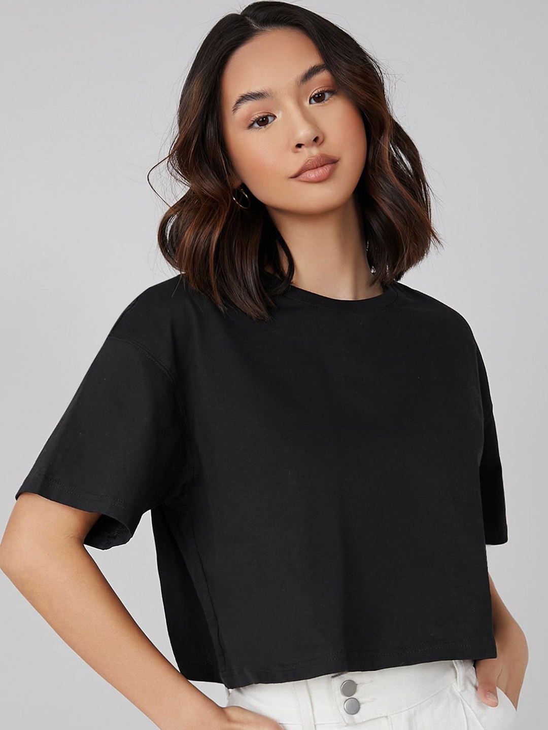 

CORSICA Women Extended Sleeves Boxy Crop Top, Black