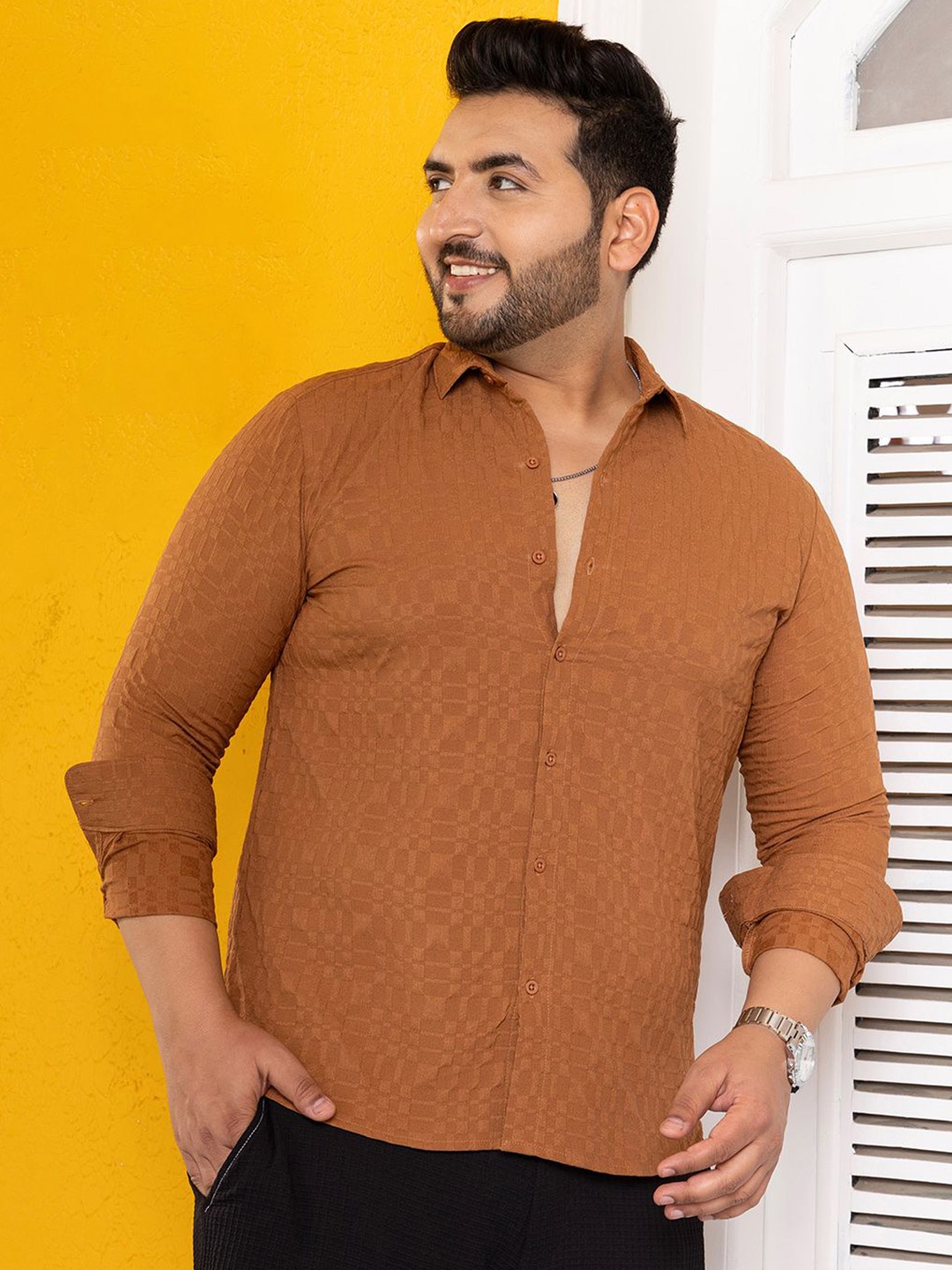 

Instafab Plus Men Comfort Opaque Casual Shirt, Brown