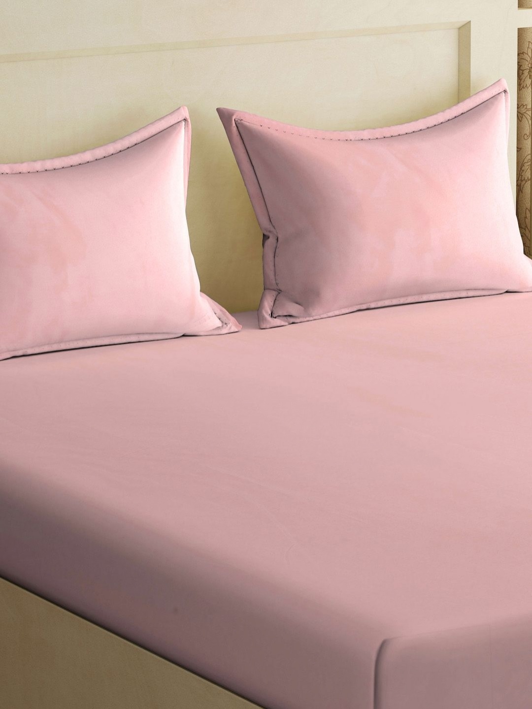 

Myntra Elegant Homes Pink 300 TC Fitted King Bedsheet Set 2.5 m X 2.25 m
