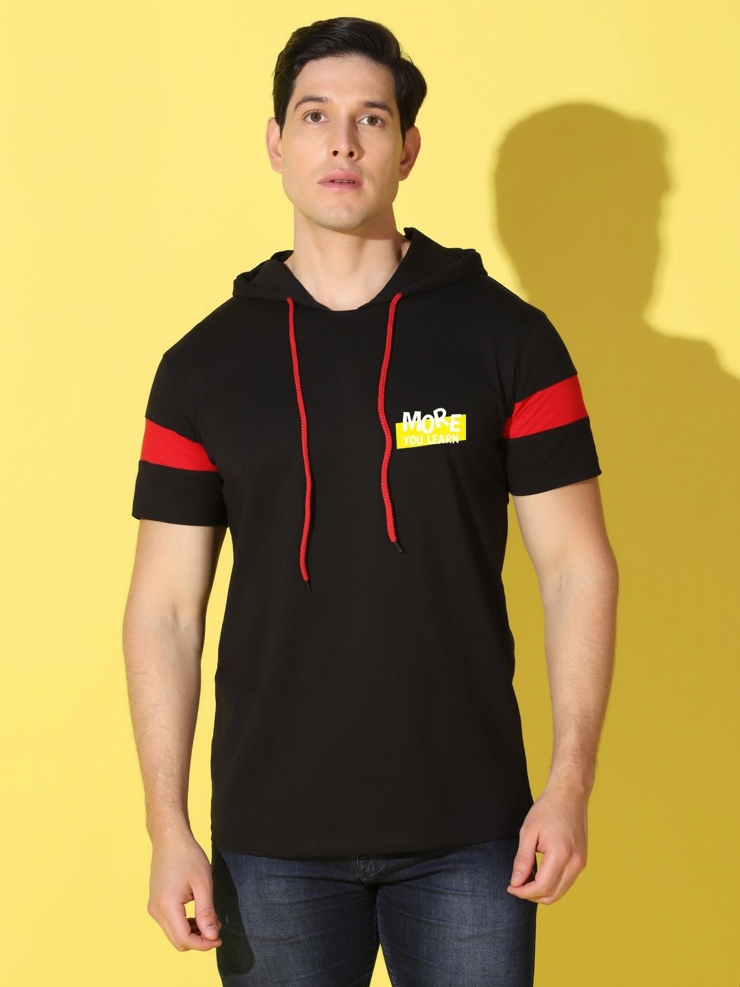 

WOOSTRO Men Typography Printed Hooded Slim Fit T-shirt, Black