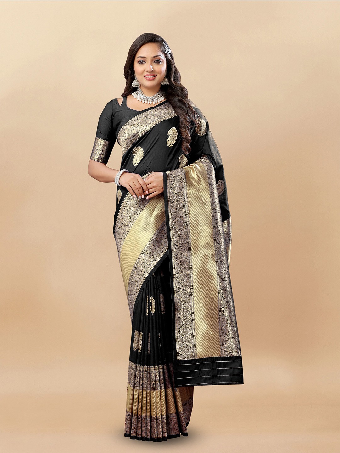 

VEECHIS Woven Design Zari Banarasi Saree, Black