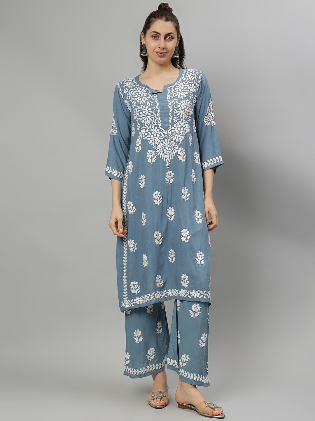 

Seva Chikan Floral Embroidered Notch Neck Chikankari Straight Kurta With Palazzos, Grey