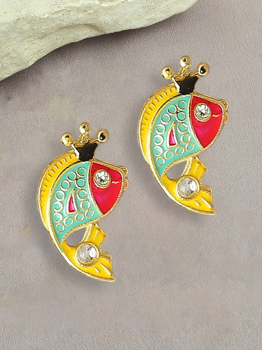 

Anouk Kundan Studded Fish Shaped Enamelled Studs, Green