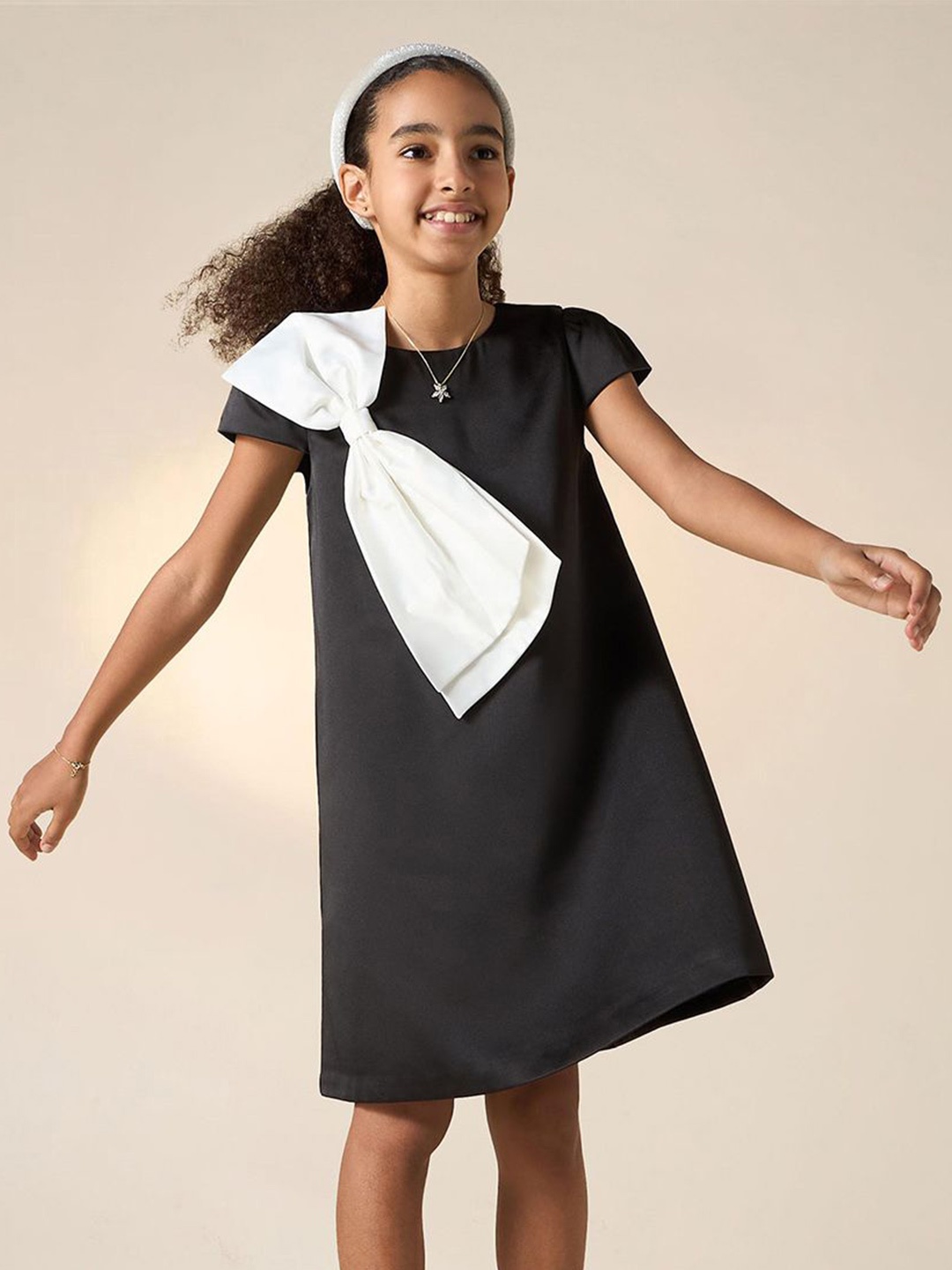 

Juniors by Babyshop Girls Bow Detail Knee Length A-Line Dress, Black