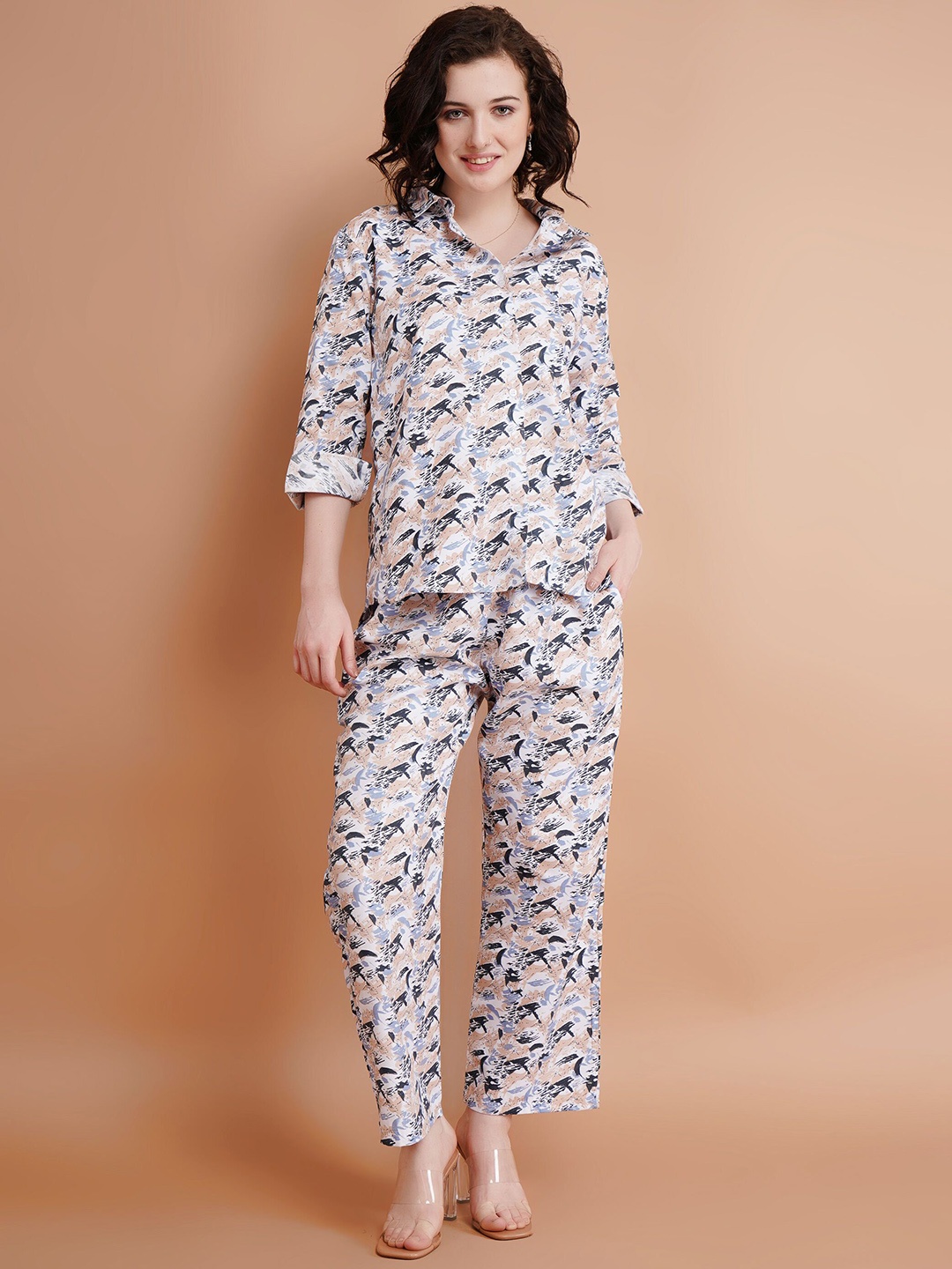 

Lugo Printed Shirt Collor Neck Shirt With Trousers, Black