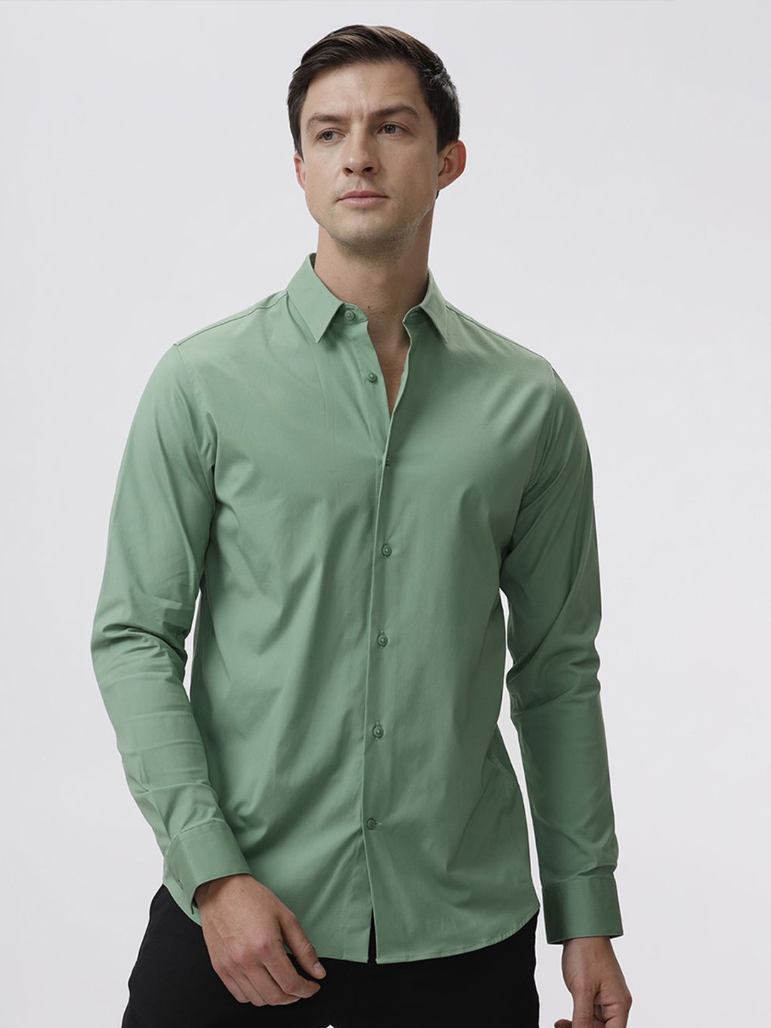 

The Collection Men Classic Slim Fit Opaque Casual Shirt, Green