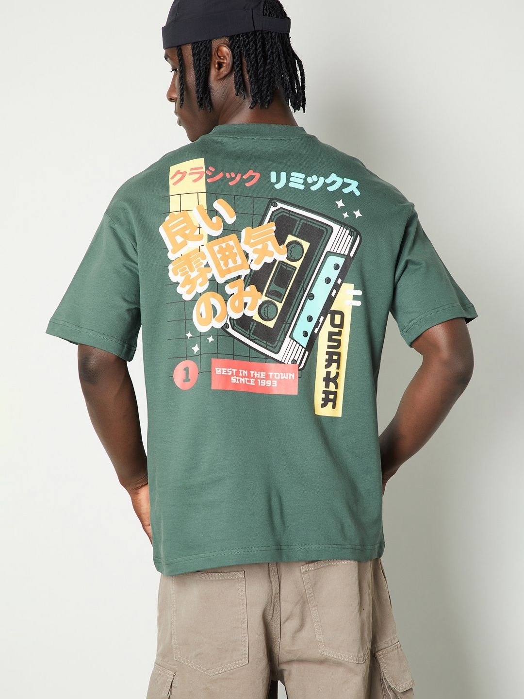 

max Men Graphic Printed Round Neck Cotton T-shirt, Green