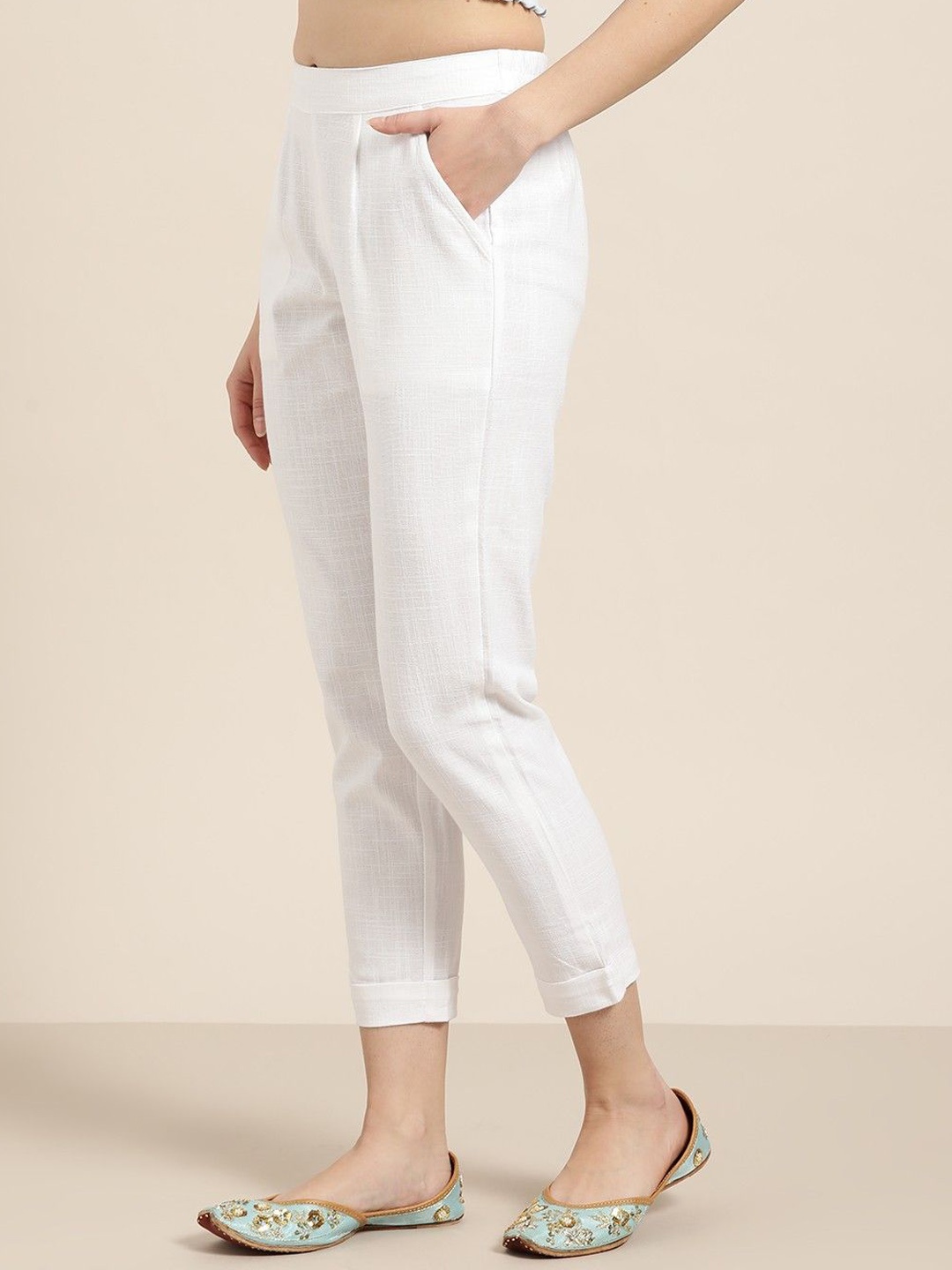 

CORSICA Women Relaxed Pure Cotton Pleated Cigarette Trouser, White