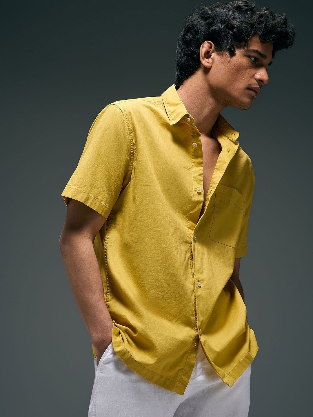

Flying Machine Men Classic Opaque Casual Shirt, Yellow