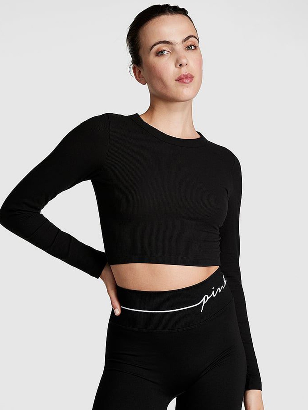 

Victoria's Secret Women Round Neck Cotton Fitted Crop Top, Black