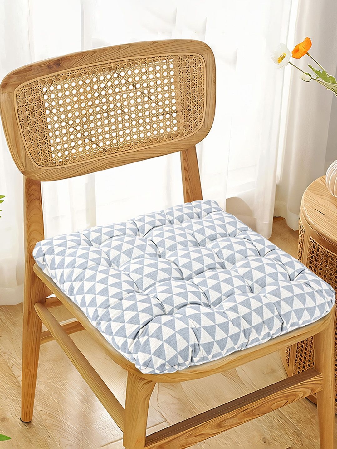 

Kuber Industries Grey & White Printed Cotton Comfort Chair Pads