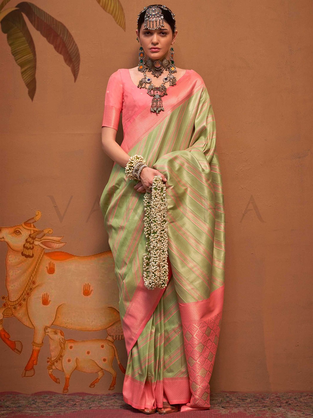 

Vardha Striped Woven Design Zari Saree, Green