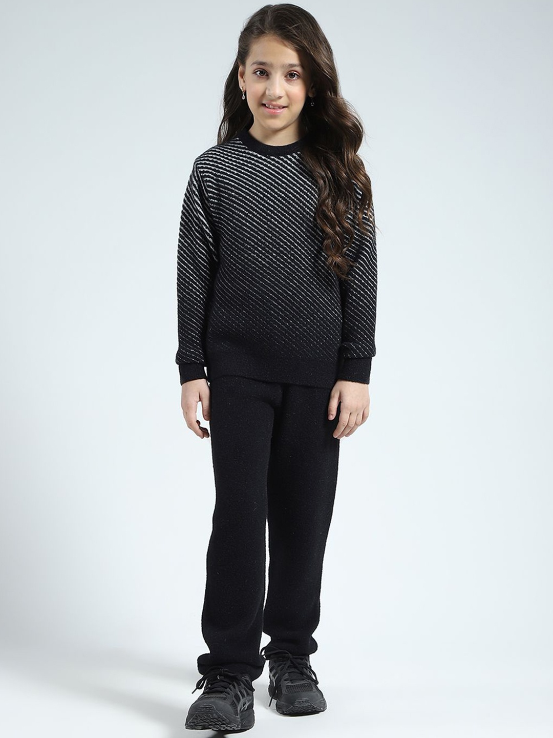 

Monte Carlo Girls Self Design Round Neck Sweatshirt With Jogger, Black