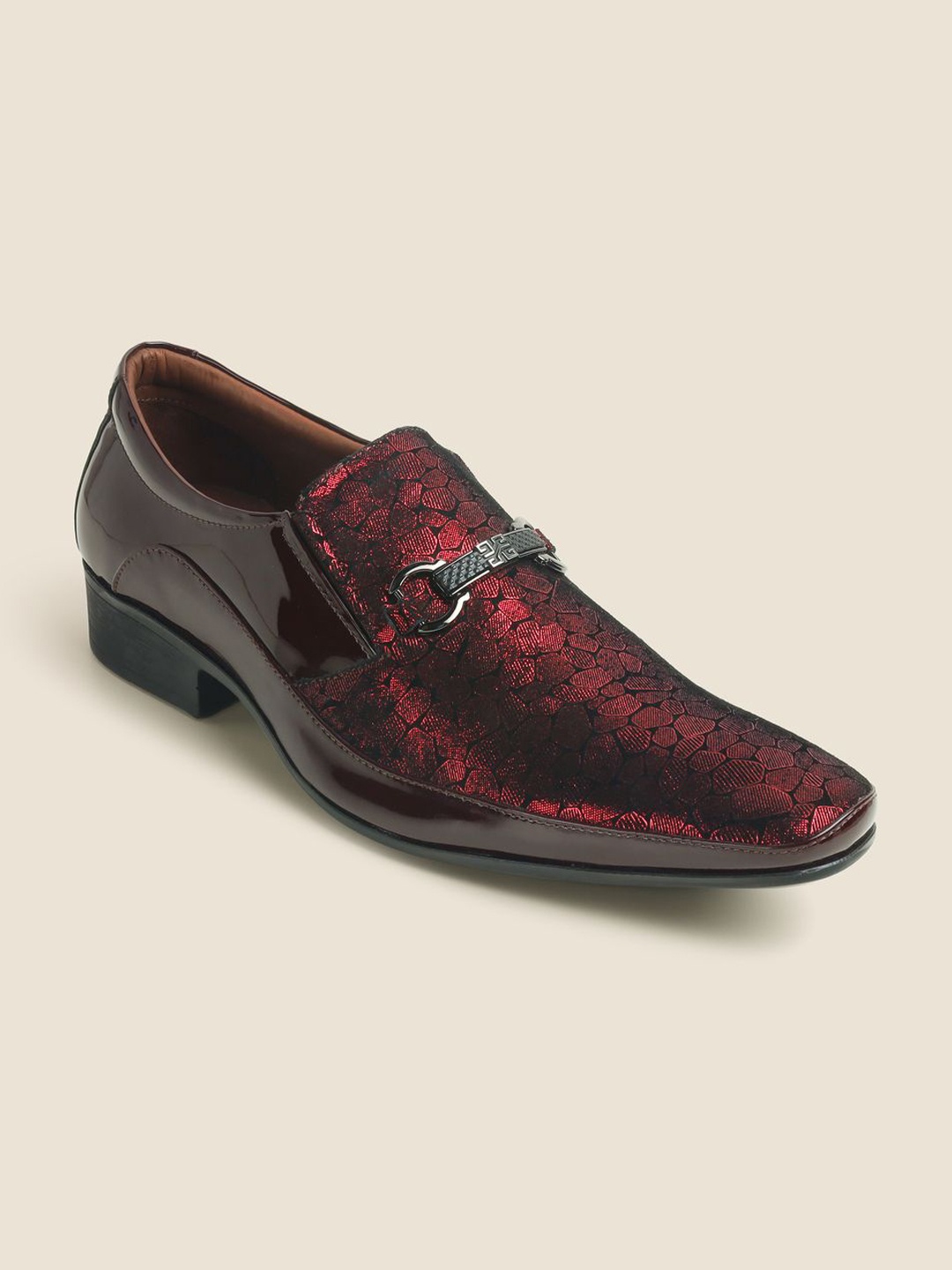 

Metro Men Leather Formal Loafers, Maroon