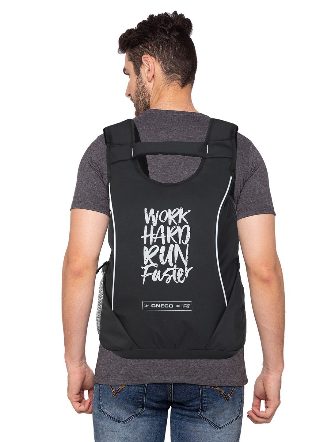 

ONEGO Men Typography Backpack with Compression Straps, Black