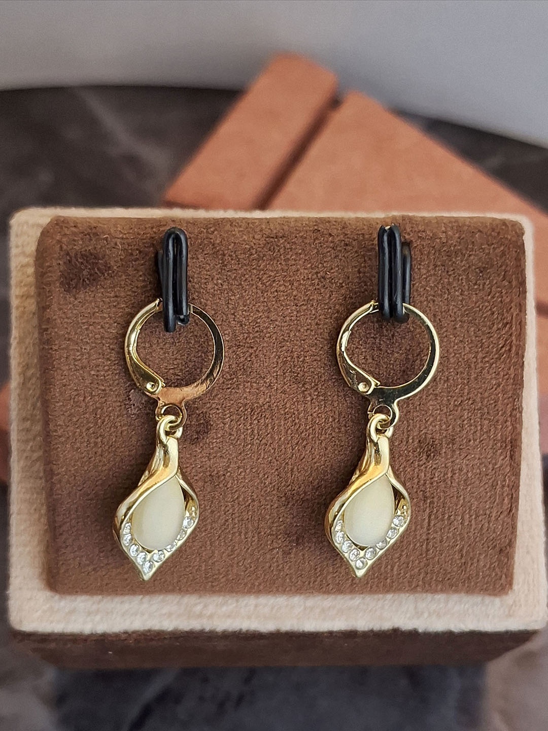 

Z HOME Gold Plated Contemporary Crystals Drop Earrings, White