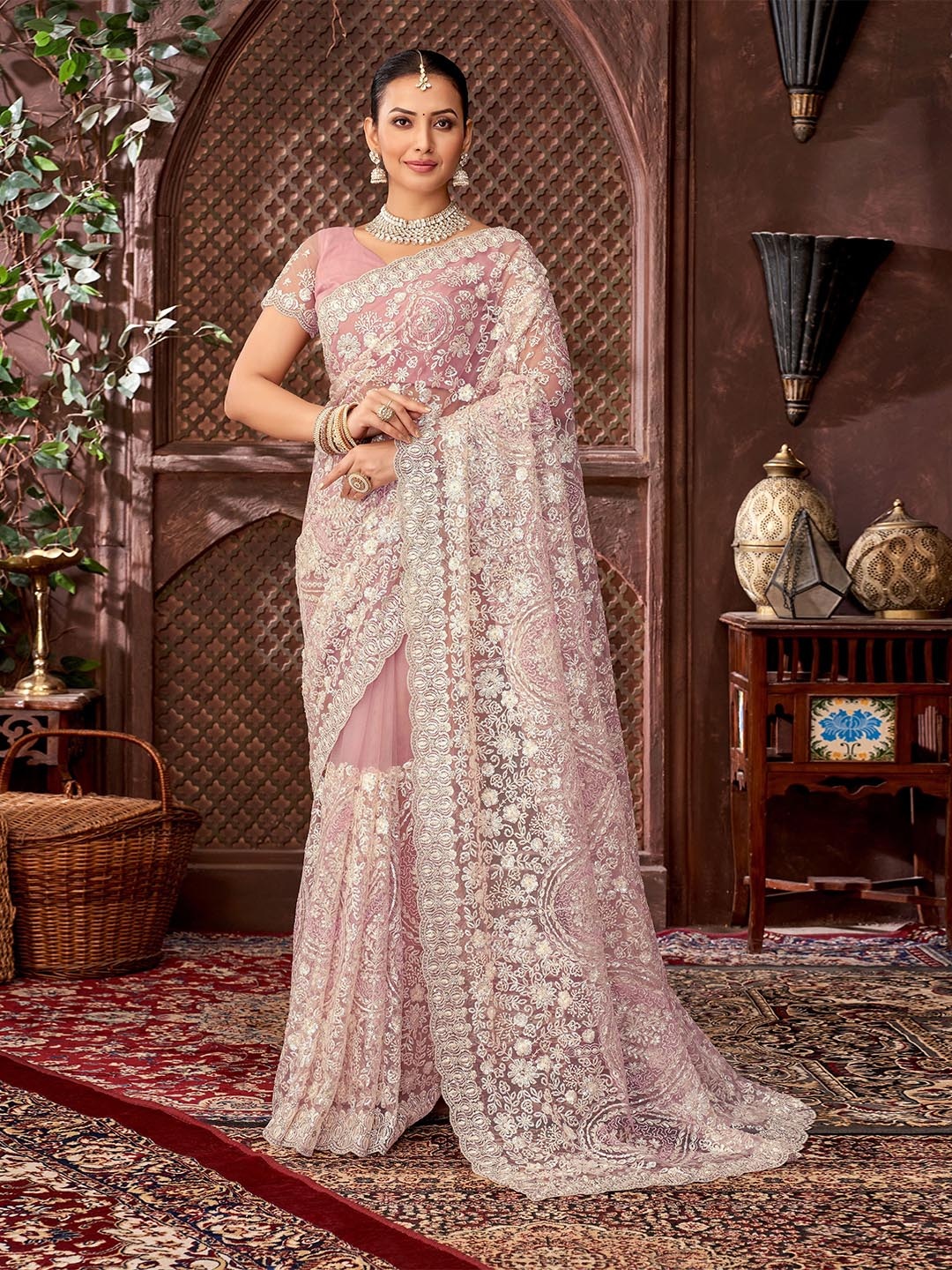 

Arron Creats Floral Embroidered Sequinned Saree, Pink