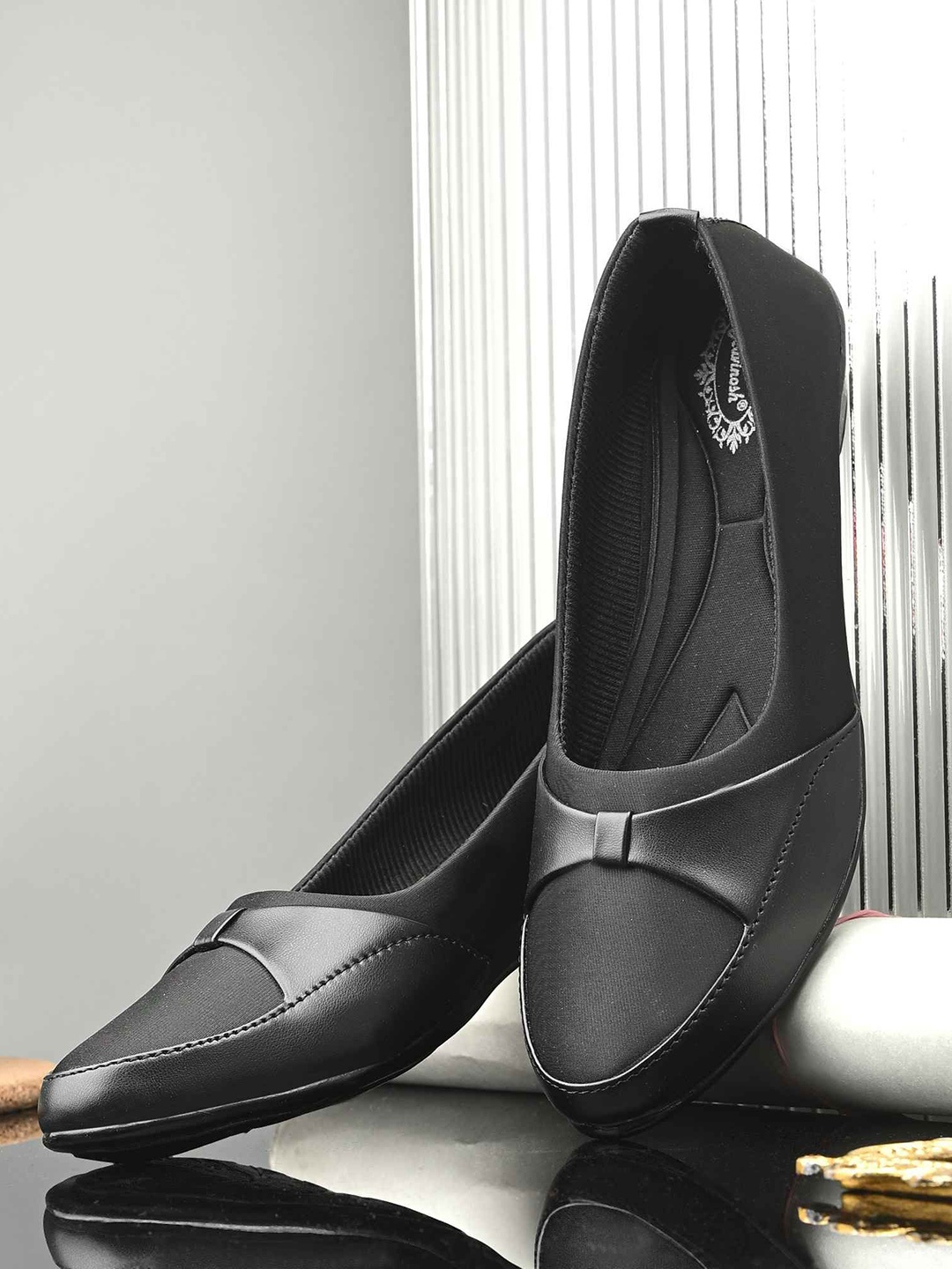 

HAVINOSH Women Lightweight Ballerinas, Black