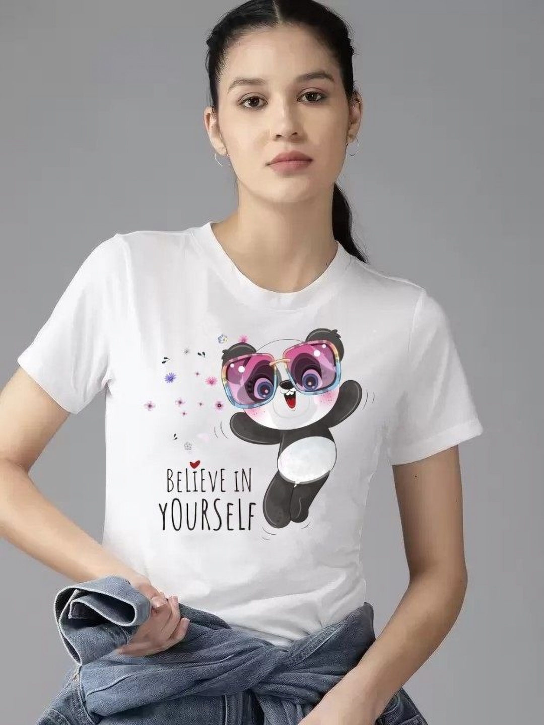 

Parona Women Printed T-shirt, White