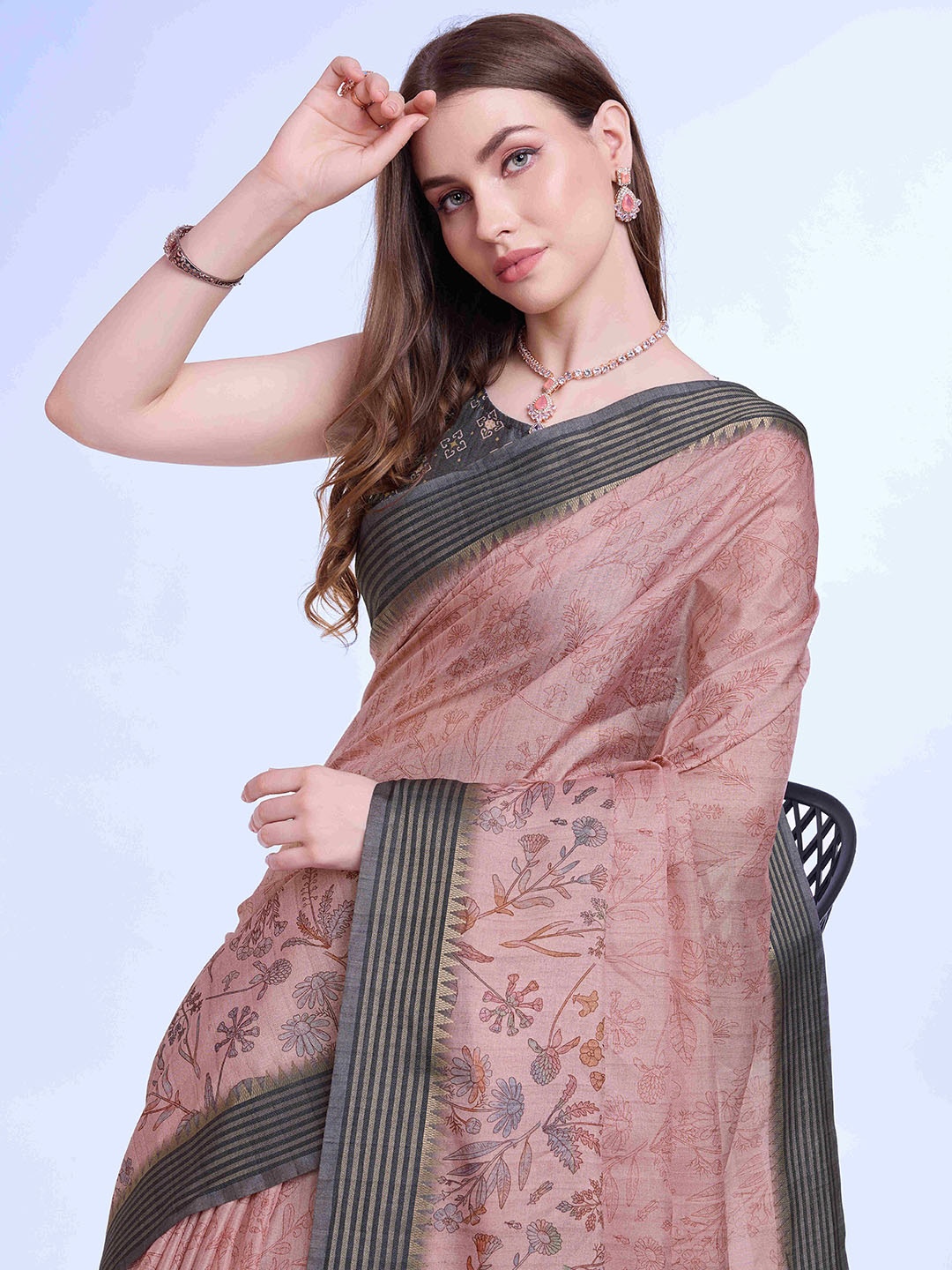 

TASRIKA Floral Printed Tussar Saree, Peach