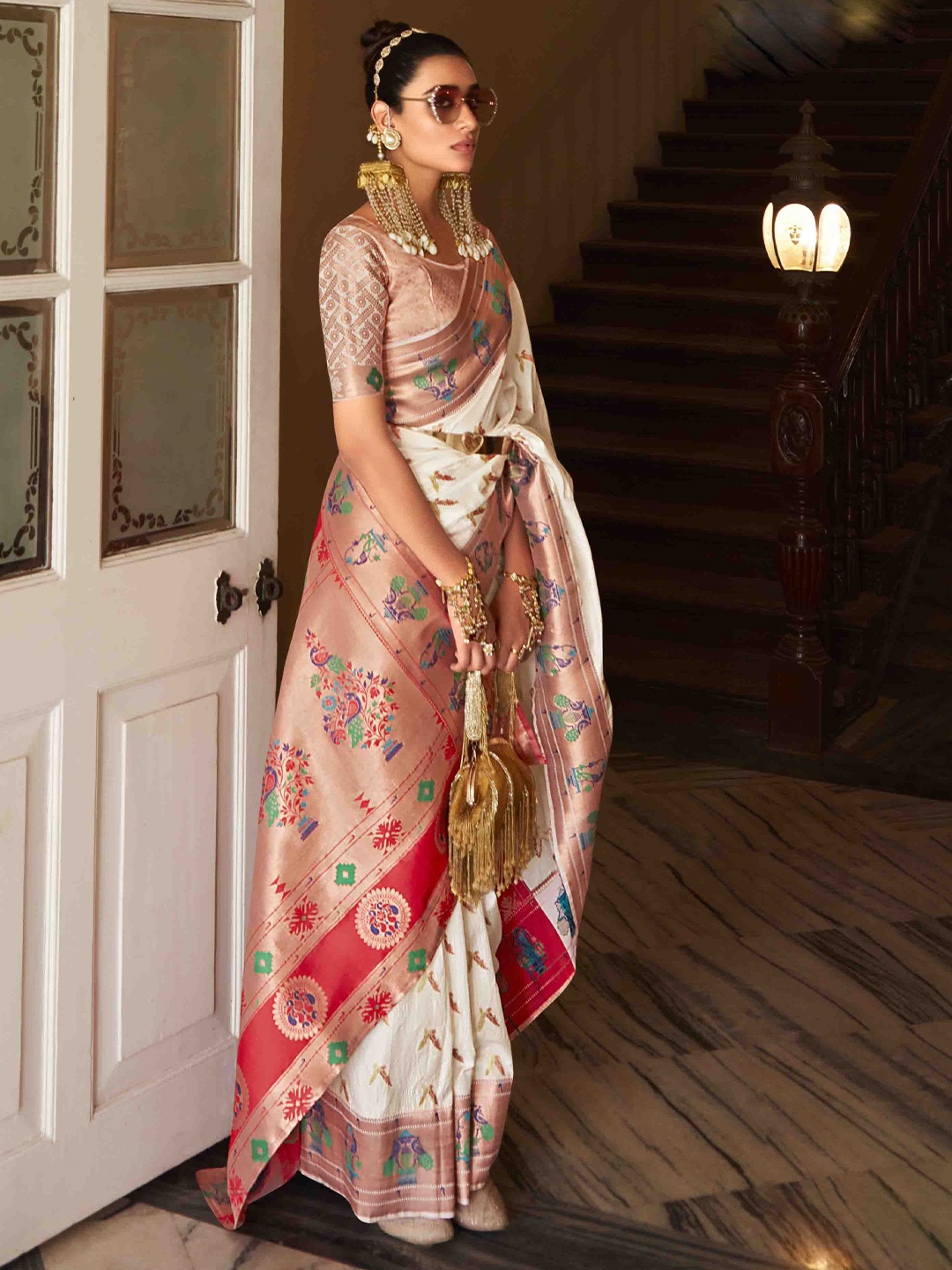 

Mitera Woven Design Zari Pure Georgette Paithani Saree, Off white