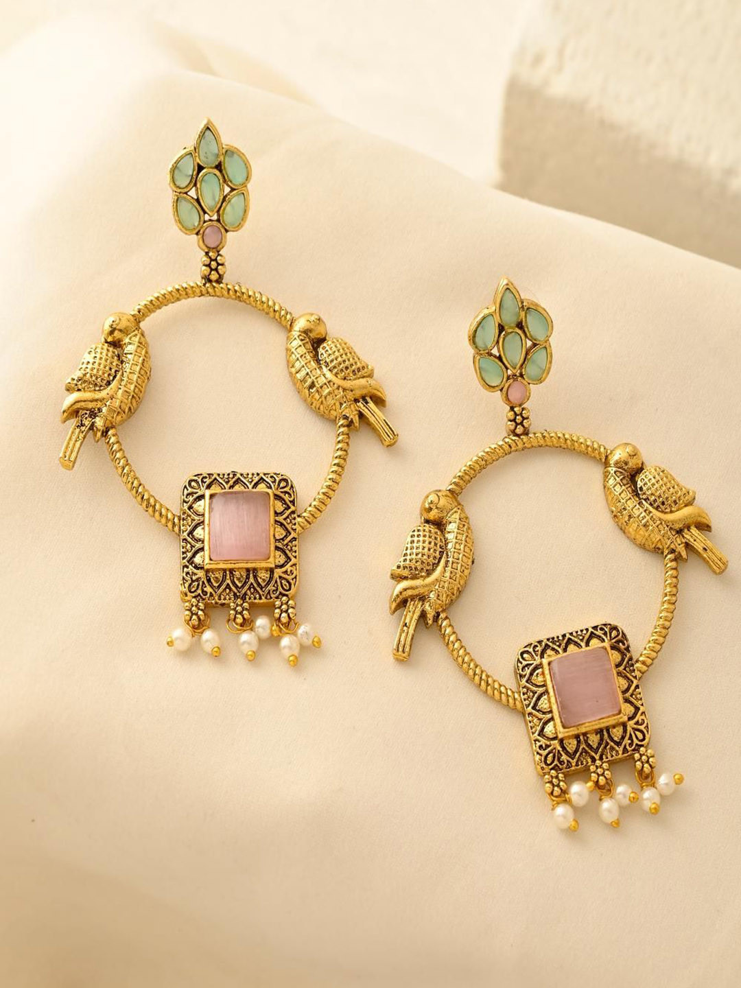 

DASTOOR Gold-Plated Artificial Stones Studded and Beaded Circular Drop Earrings
