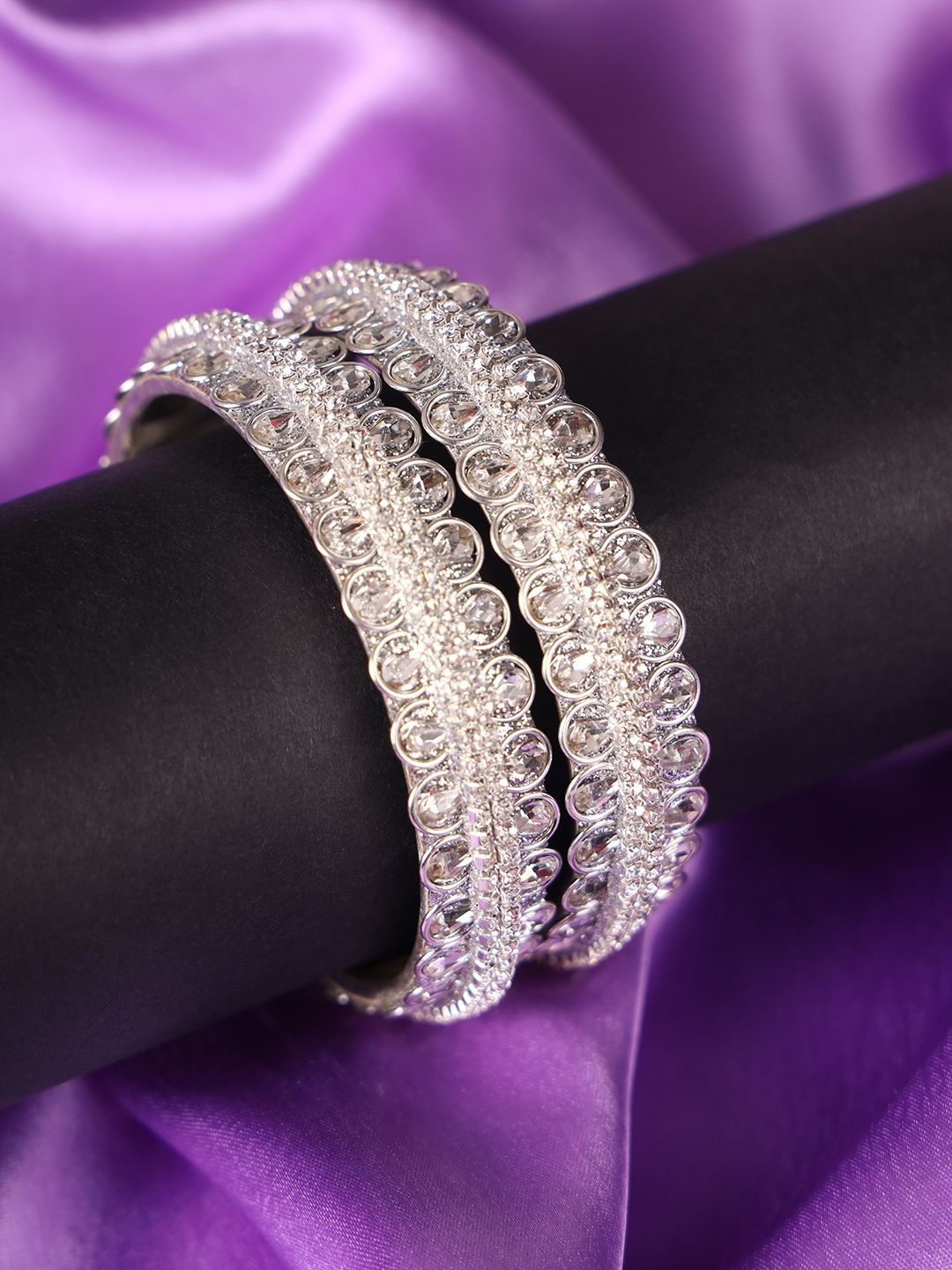 

ZULKA Set Of 2 Cubic Zirconia-Studded Bangles, Silver
