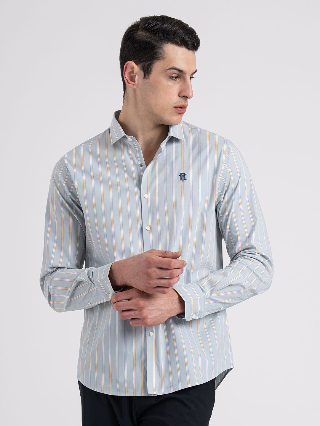 

Red Tape Men Relaxed Opaque Striped Casual Shirt, Green