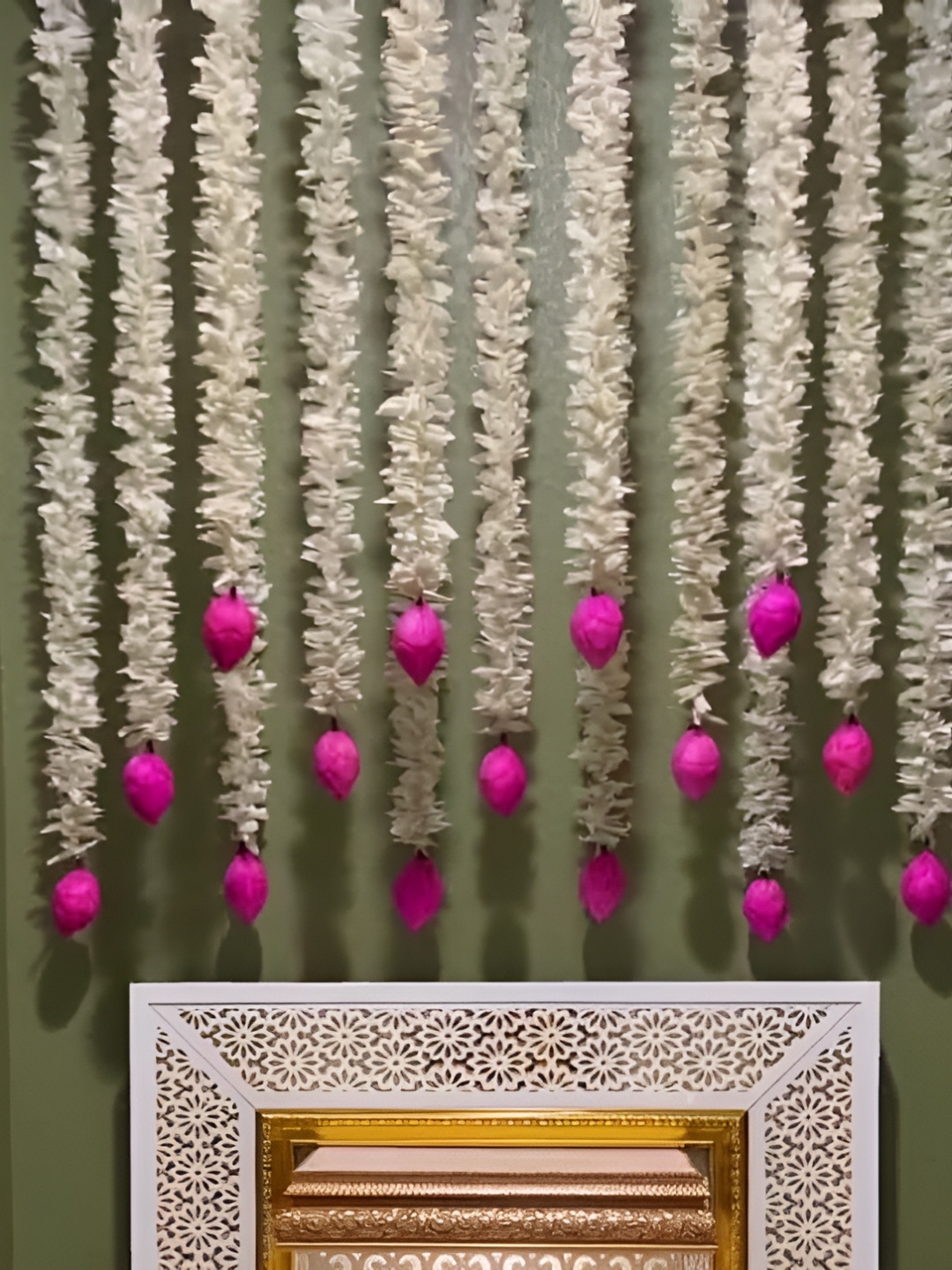 

RR Crafts RR Crafts Pink & Yellow 7 Pieces Lotus Toran Festive Decors