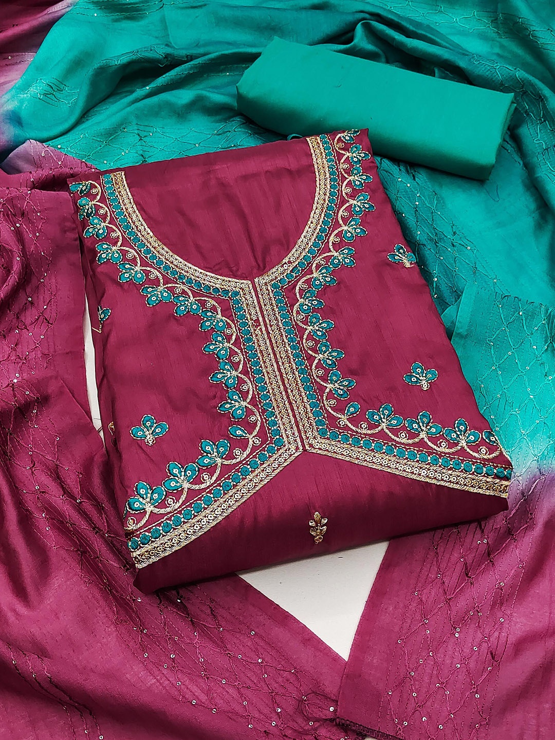 

SHADOW & SAINING Ethnic Motifs Embroidered Sequinned Unstitched Dress Material, Magenta