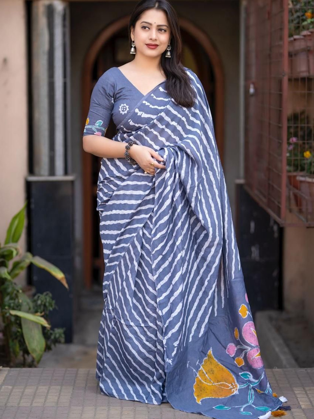 

LeeliPeeri Designer Leheriya Printed Chanderi Saree, Blue