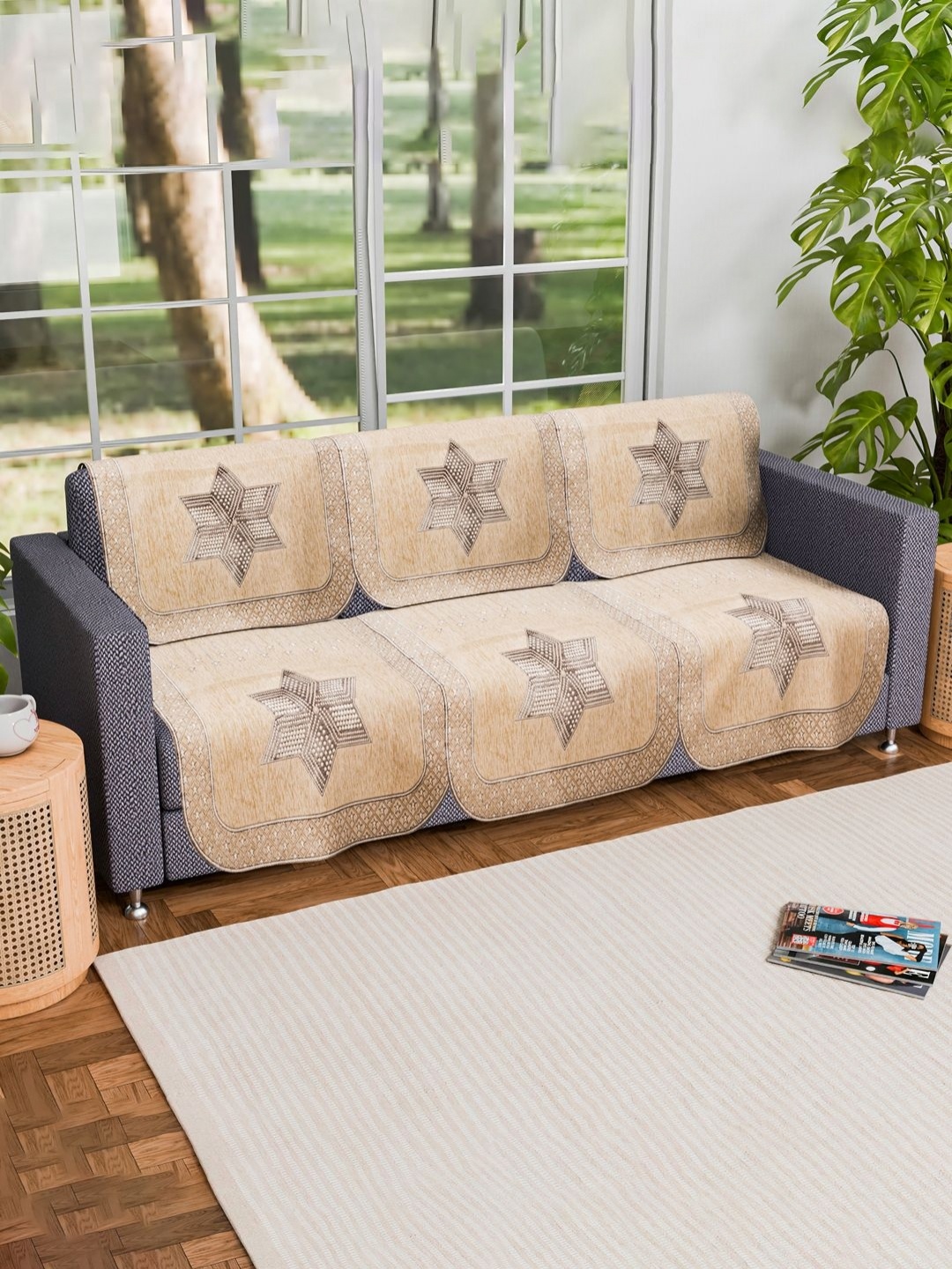 

Aura Cream-Coloured & Brown 6 Pieces Star Printed 3 Seater Cotton Sofa Covers