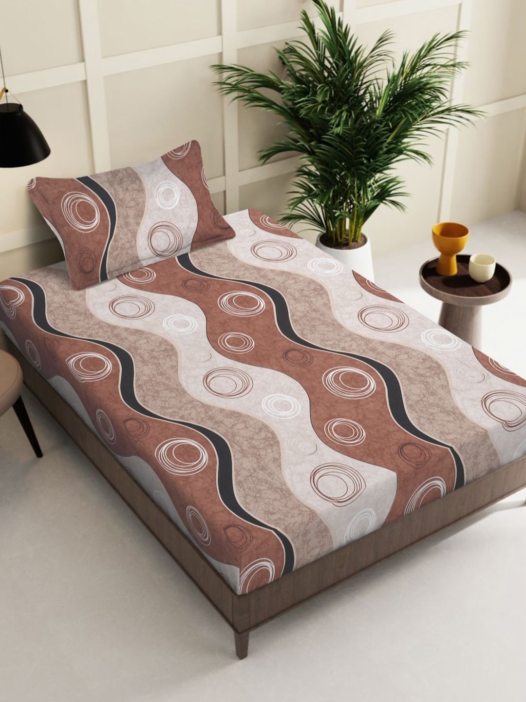

Myntra Elegant Homes White Geometric Printed 300 TC Single Bedsheet Set 2.20 m x 1.50 m