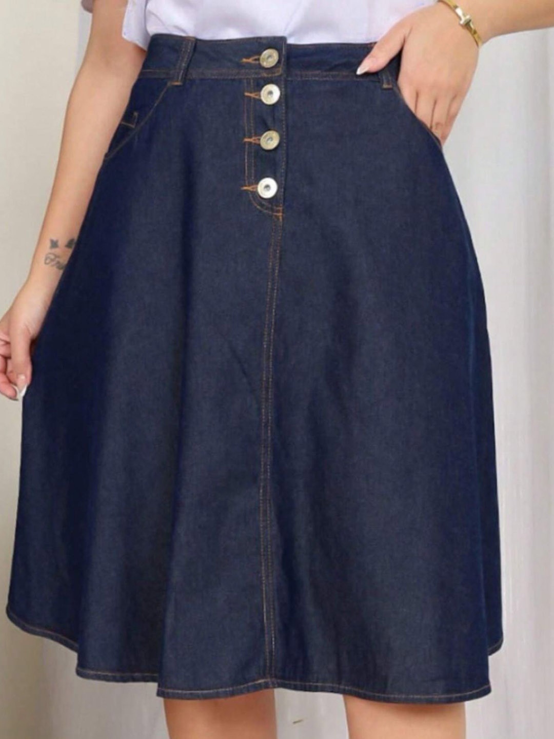 

Tripursundari Fashion Denim Buttoned A-Line Midi Skirt, Navy blue