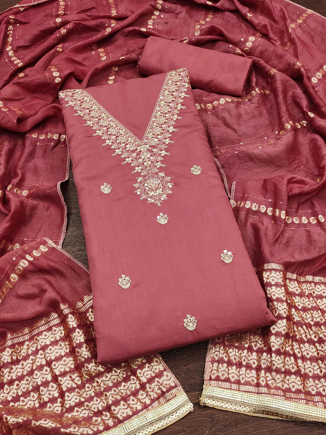 

SHADOW & SAINING Floral Embroidered Unstitched Dress Material, Pink