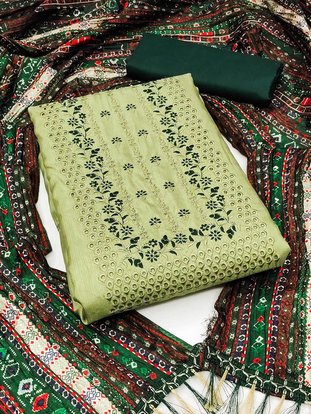 

SHADOW & SAINING Floral Embroidered Zora Silk Unstitched Dress Material, Green