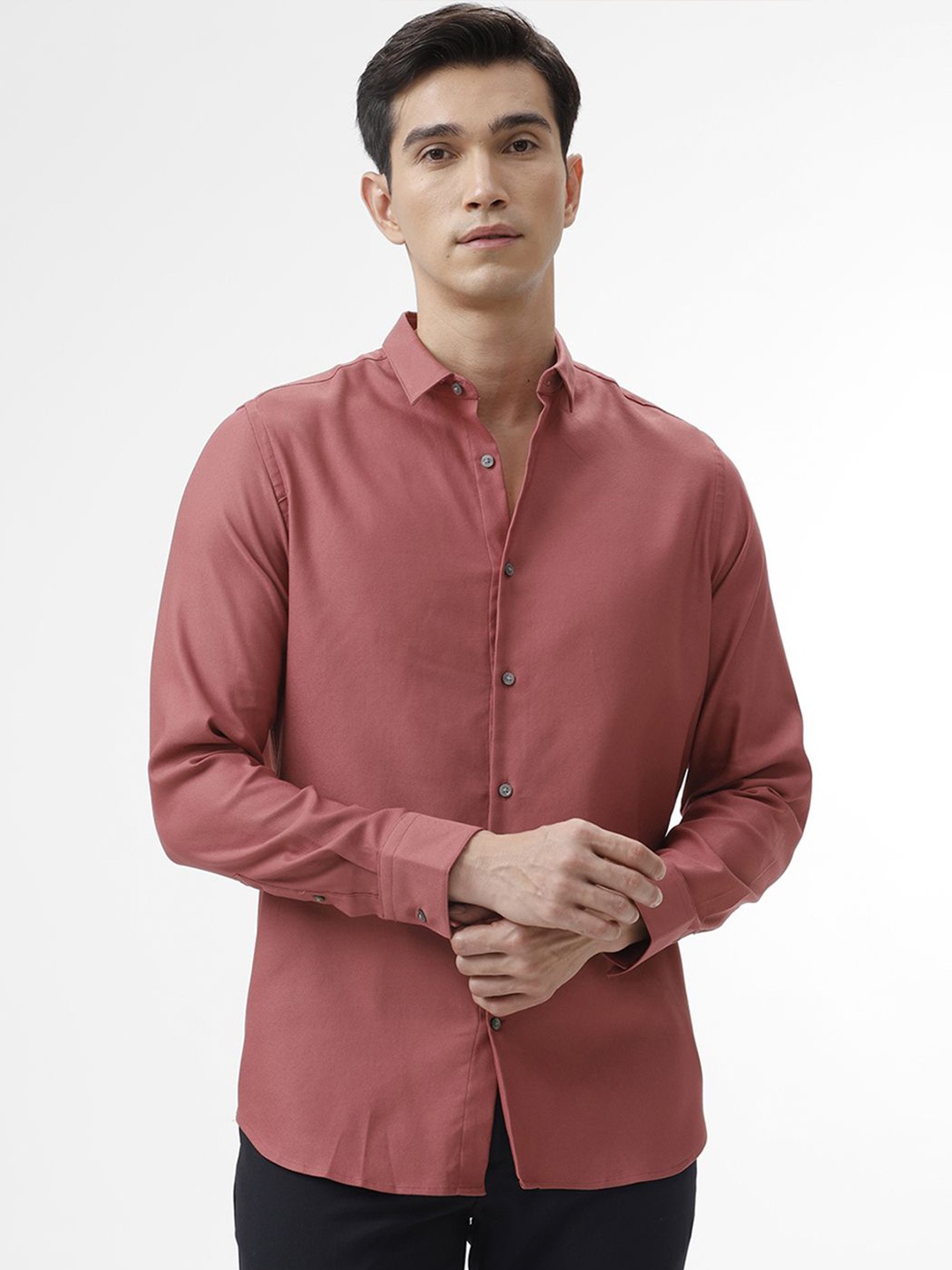 

The Collection Men Classic Slim Fit Opaque Casual Shirt, Pink