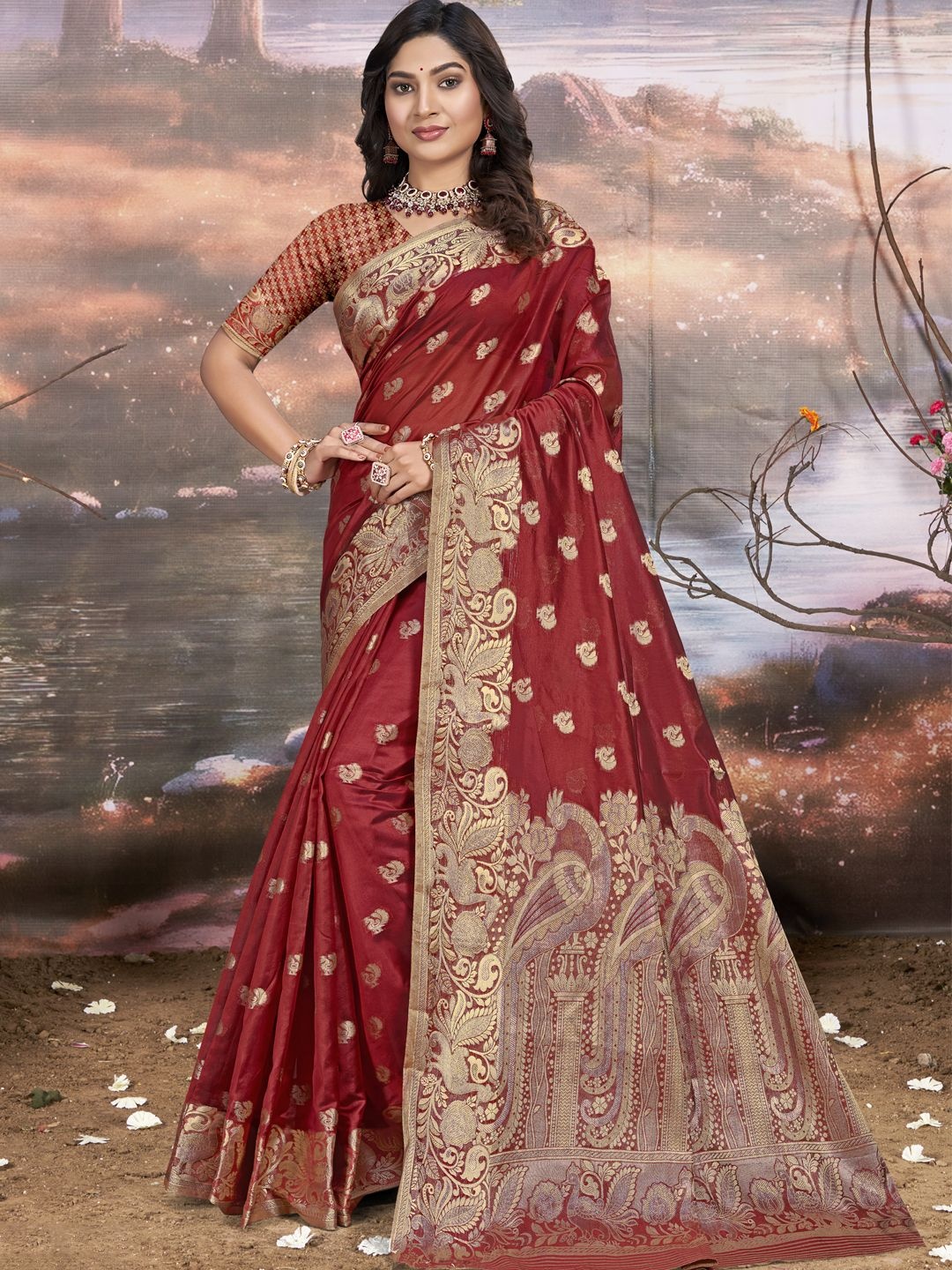 

SANGAM PRINTS Ethnic Motifs Woven Design Zari Tussar Saree, Maroon