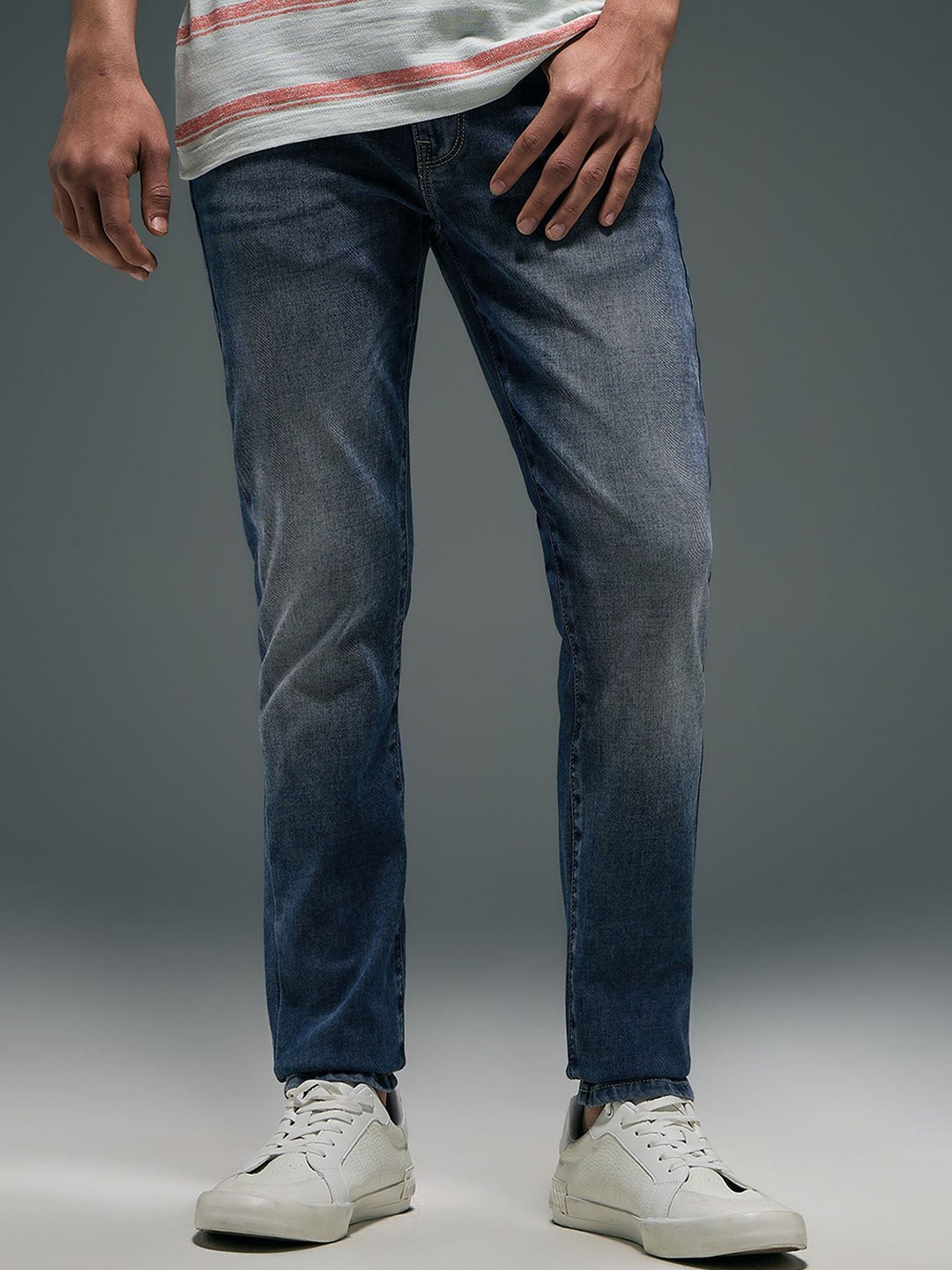 

Flying Machine Men Super Skinny Fit Low-Rise Light Fade Stretchable Jeans, Blue