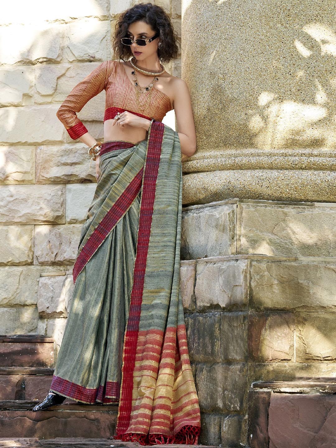

MAHALASA Woven Design Pure Cotton Saree, Sea green