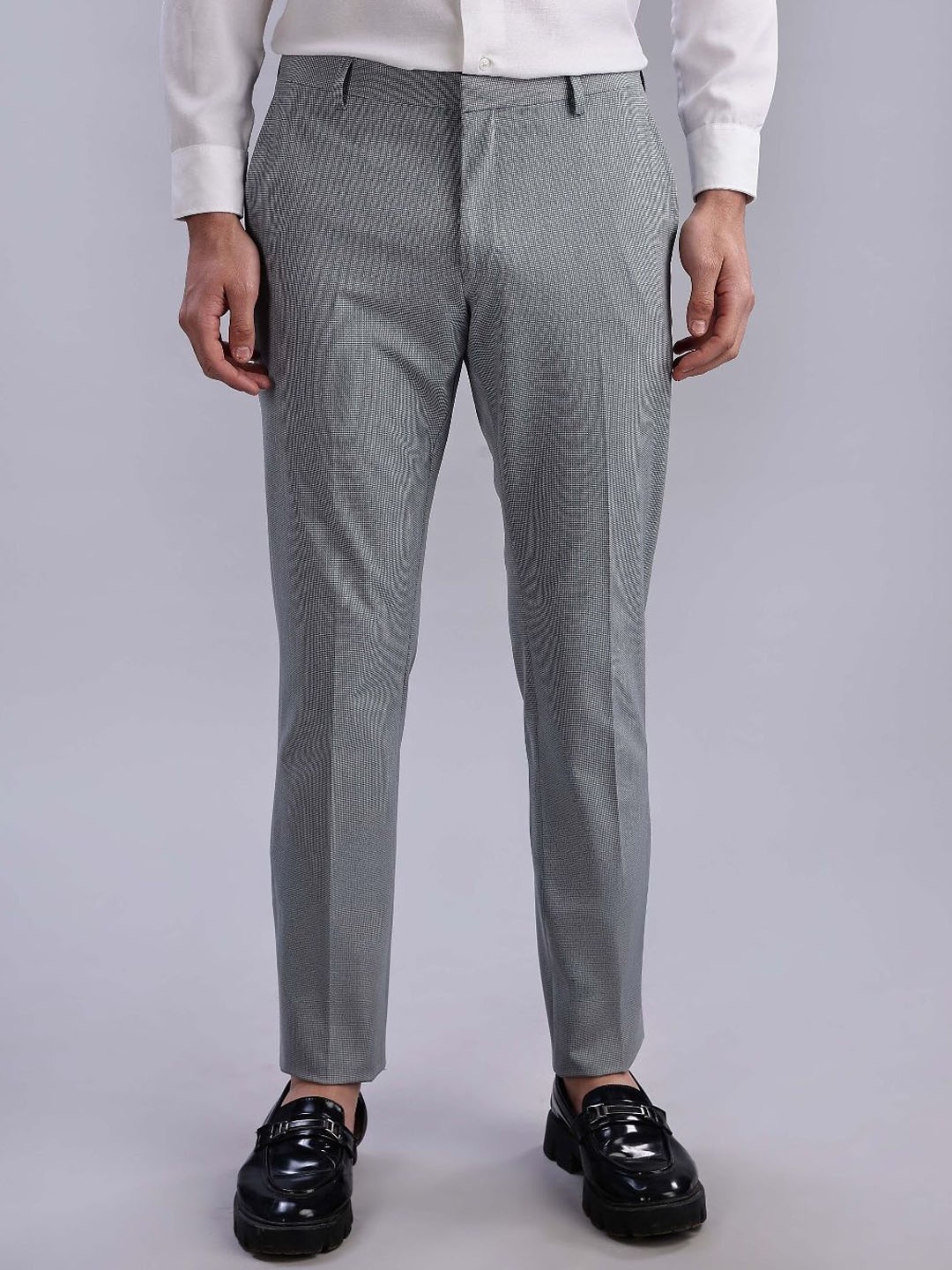

Tommy Hilfiger Men Europe Regular Fit Mid-Rise Formal Trouser, Grey