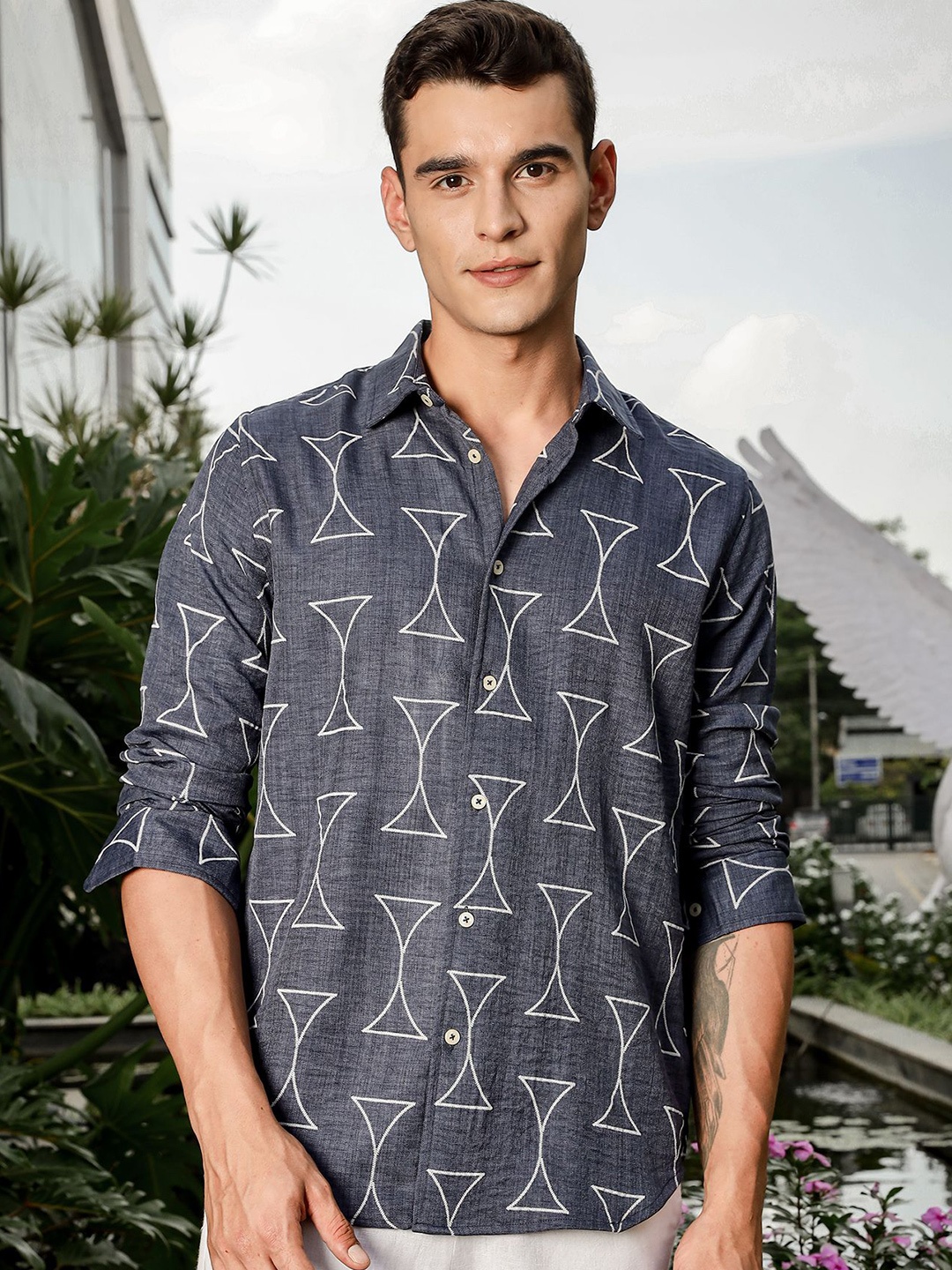 

Thomas Scott Men Smart Slim Fit Opaque Printed Casual Shirt, Navy blue