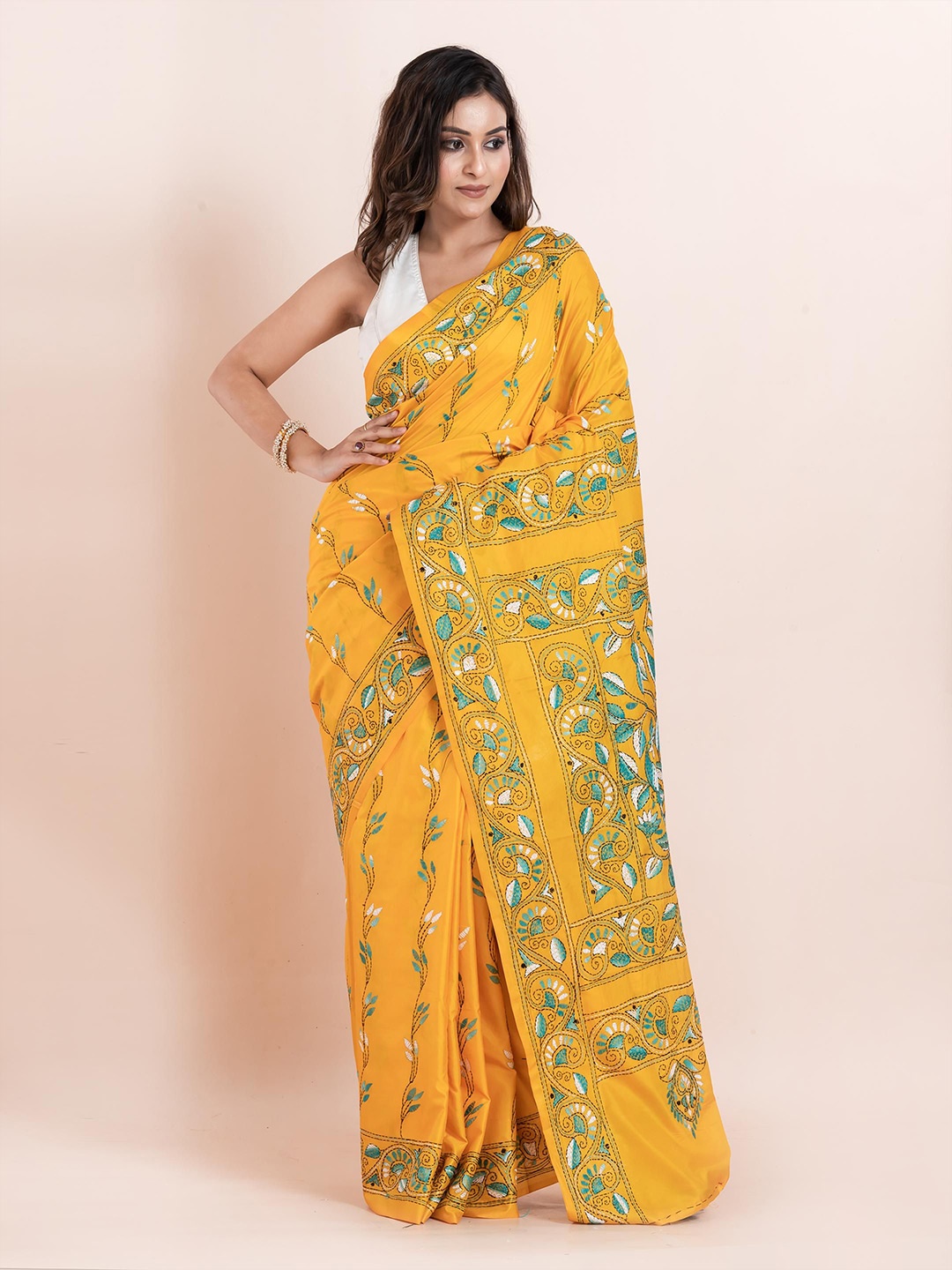 

PUKU Ethnic Motifs Kantha Stitch Heavy Work Saree, Yellow