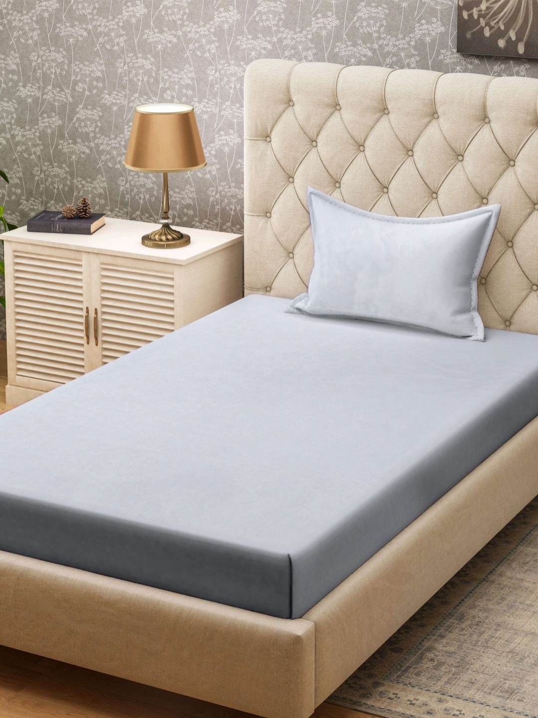 

Myntra Elegant Homes Grey 300 TC Single Bedsheet Set 2.25m x 1.50m