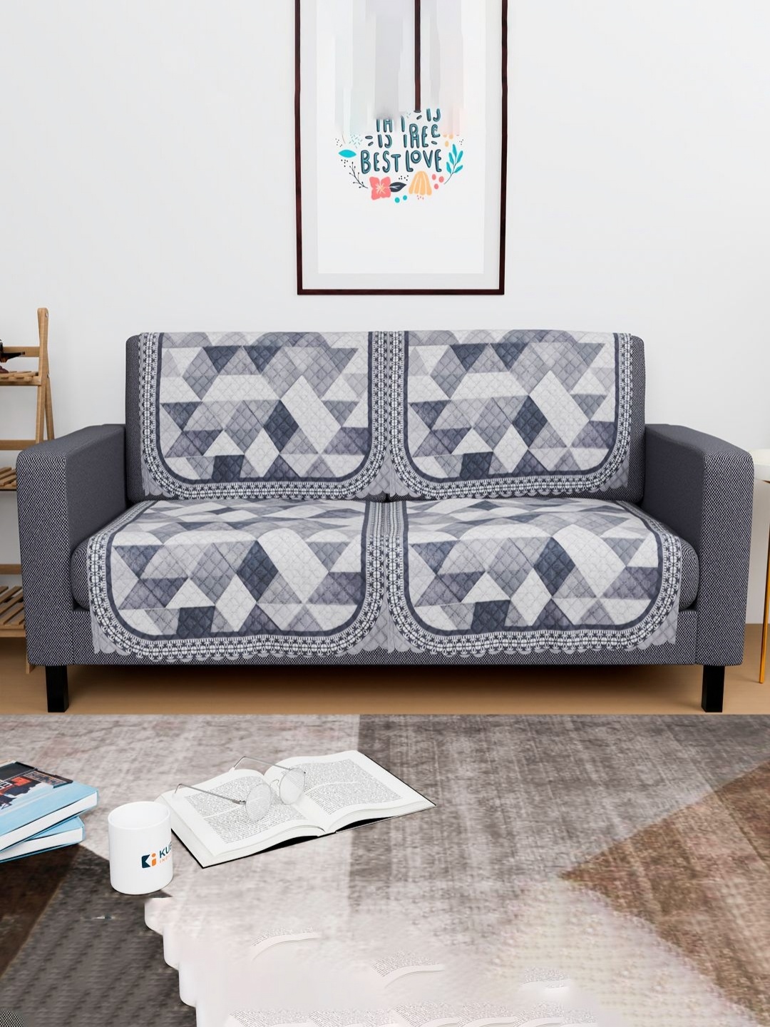 

Aura White & Grey 4 Pieces Geometric Printed 2 Seater Sofa Covers