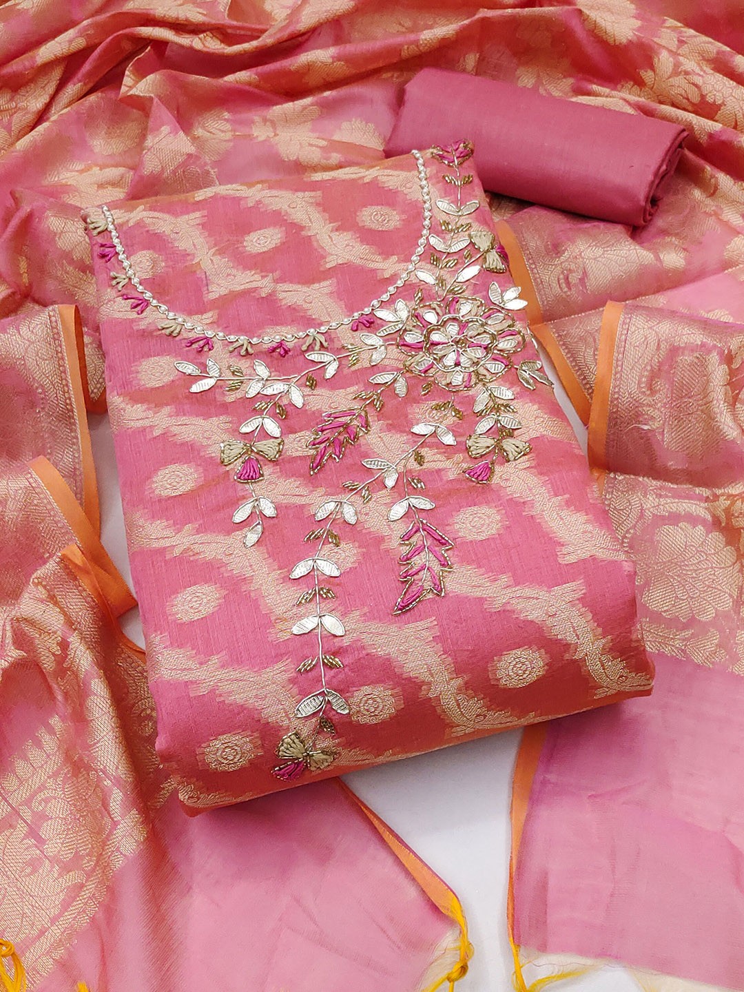 

SHADOW & SAINING Ethnic Motifs Woven Design Banarasi Jacquard Semi-Stitched Dress Material, Pink