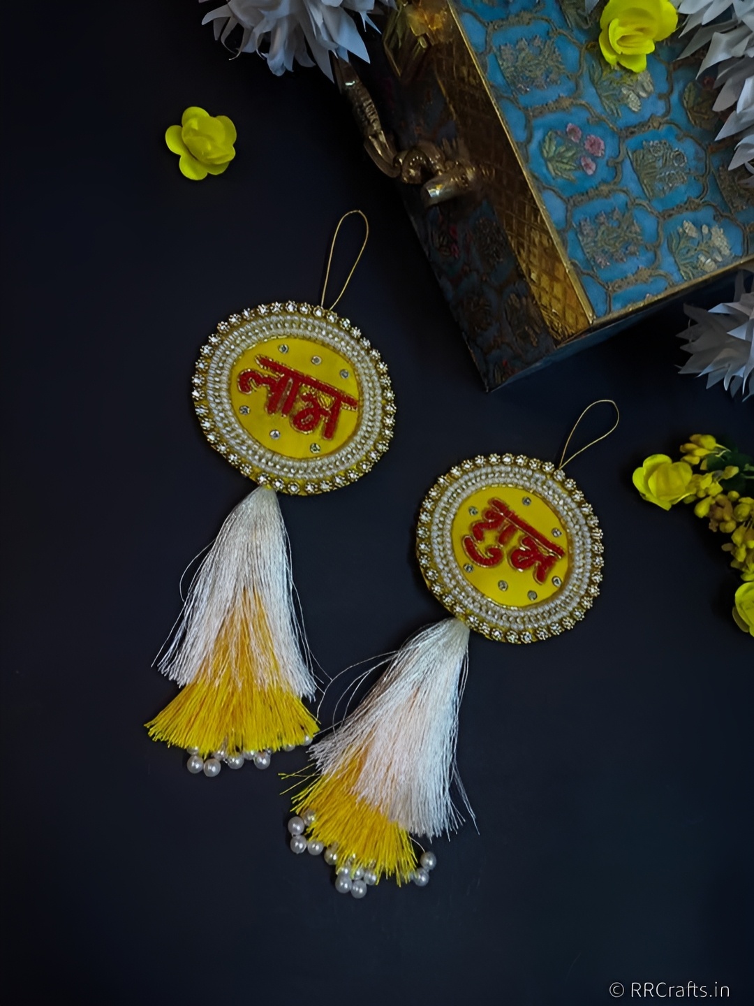 

RR Crafts Yellow & White 2 Pieces Subh Labh Hanging Festive Decor