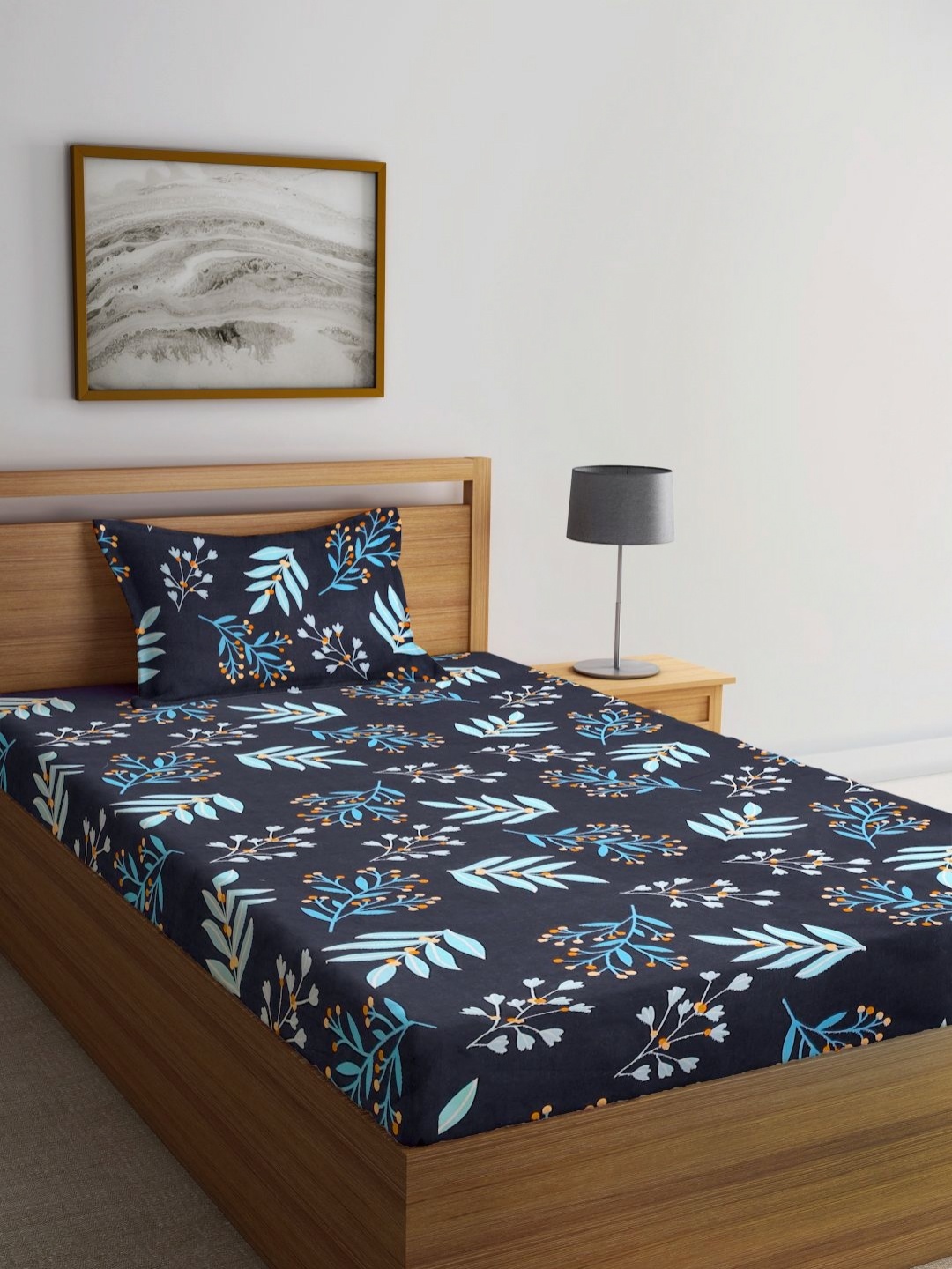 

Myntra Elegant Homes Charcoal & Blue Printed 300TC Single Bedsheet Set 2.50 m x 1.50 m